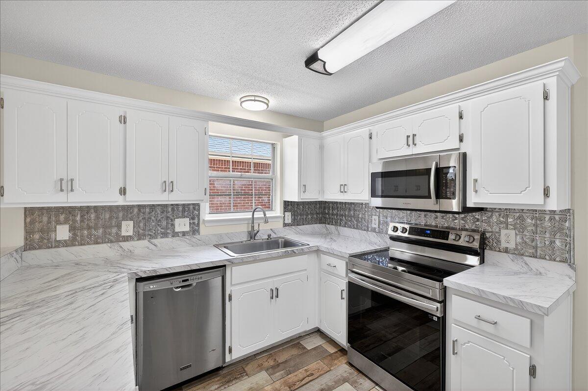 BUNGALOWS AT BLUEWATER BAY - Residential