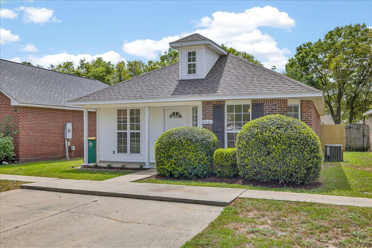 BUNGALOWS AT BLUEWATER BAY - Residential
