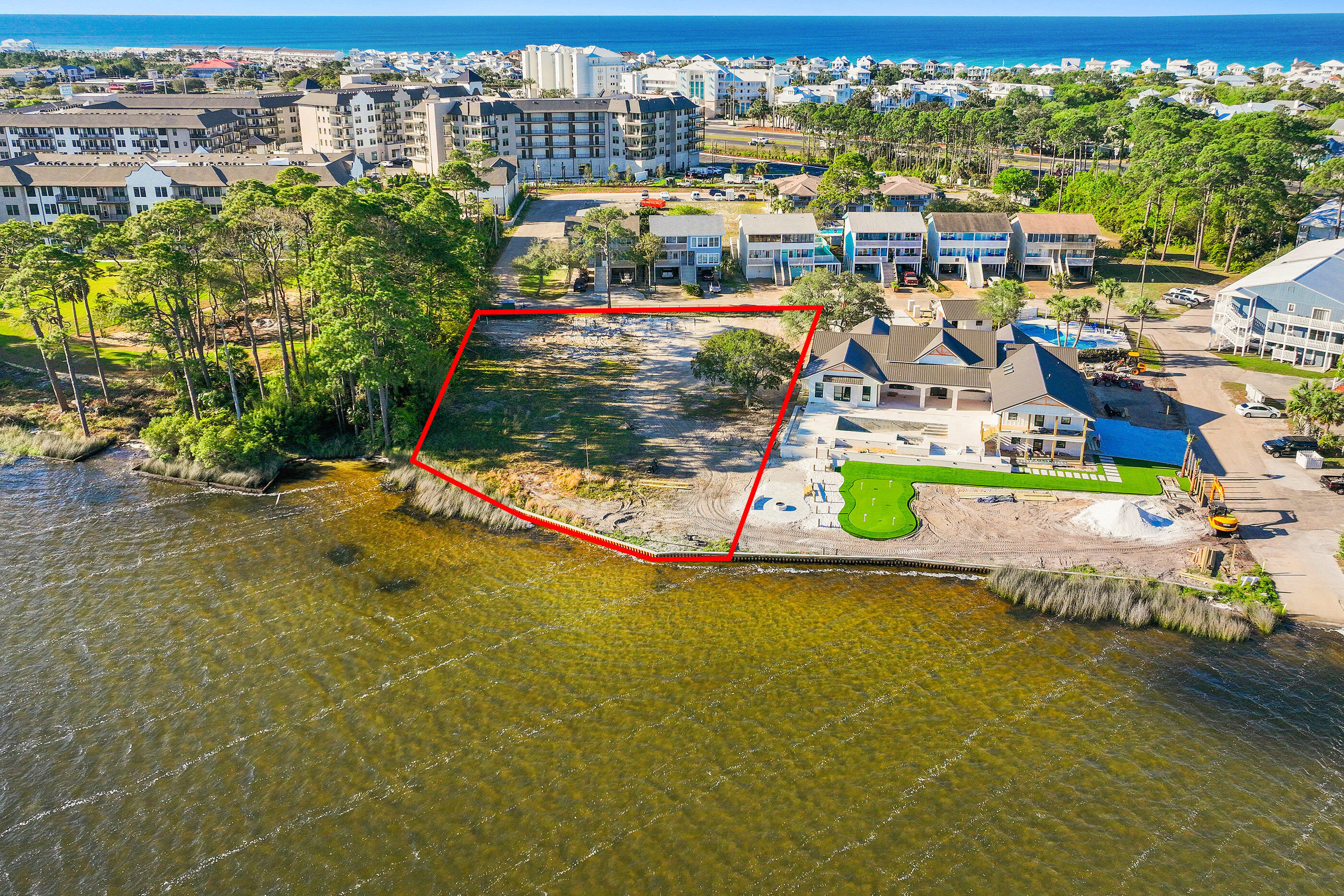 NO RECORDED SUBDIVISION - Land