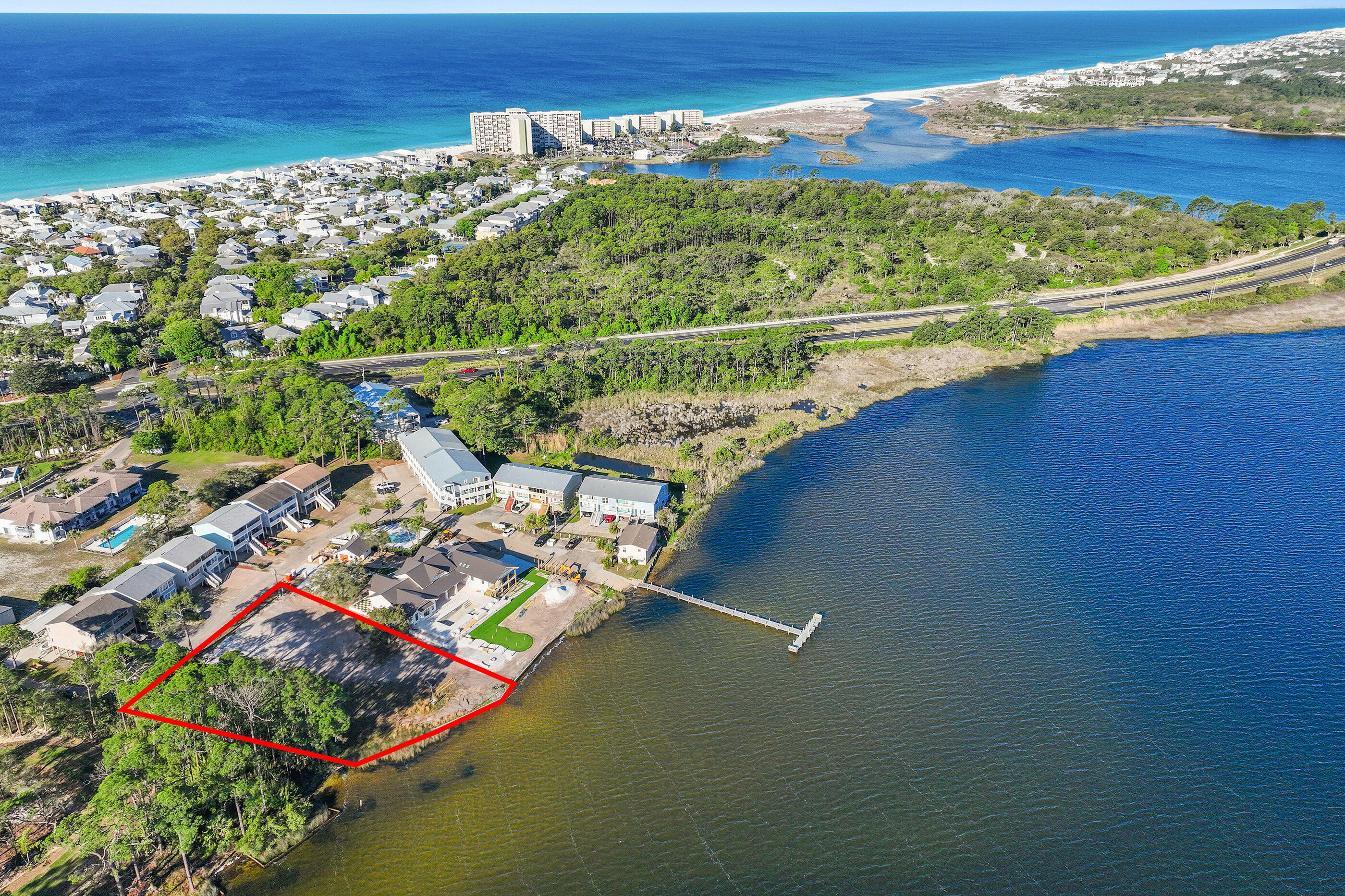 NO RECORDED SUBDIVISION - Land