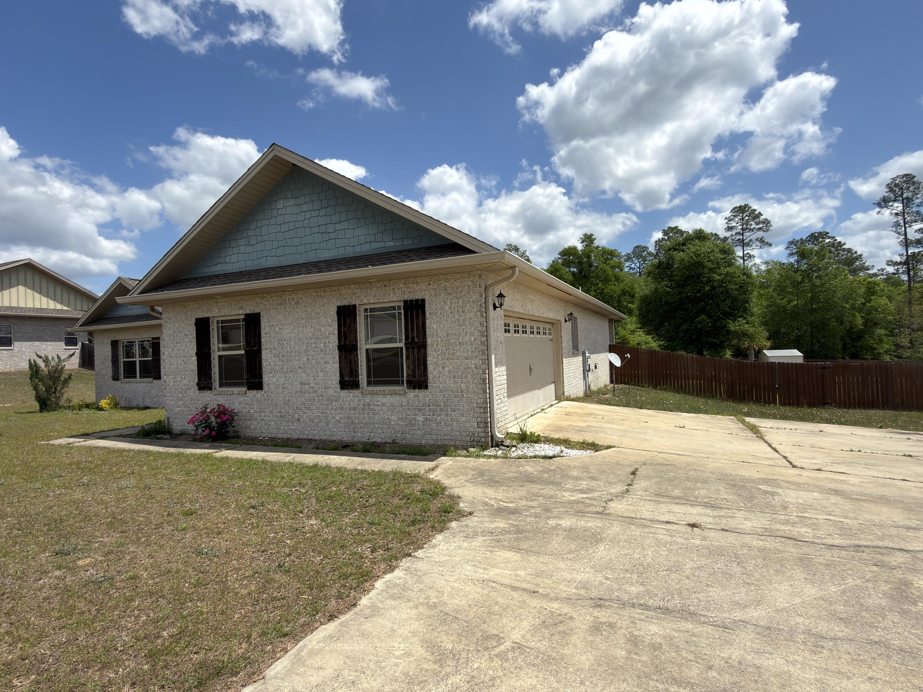 BRIDLE WOOD EST PH I - Residential