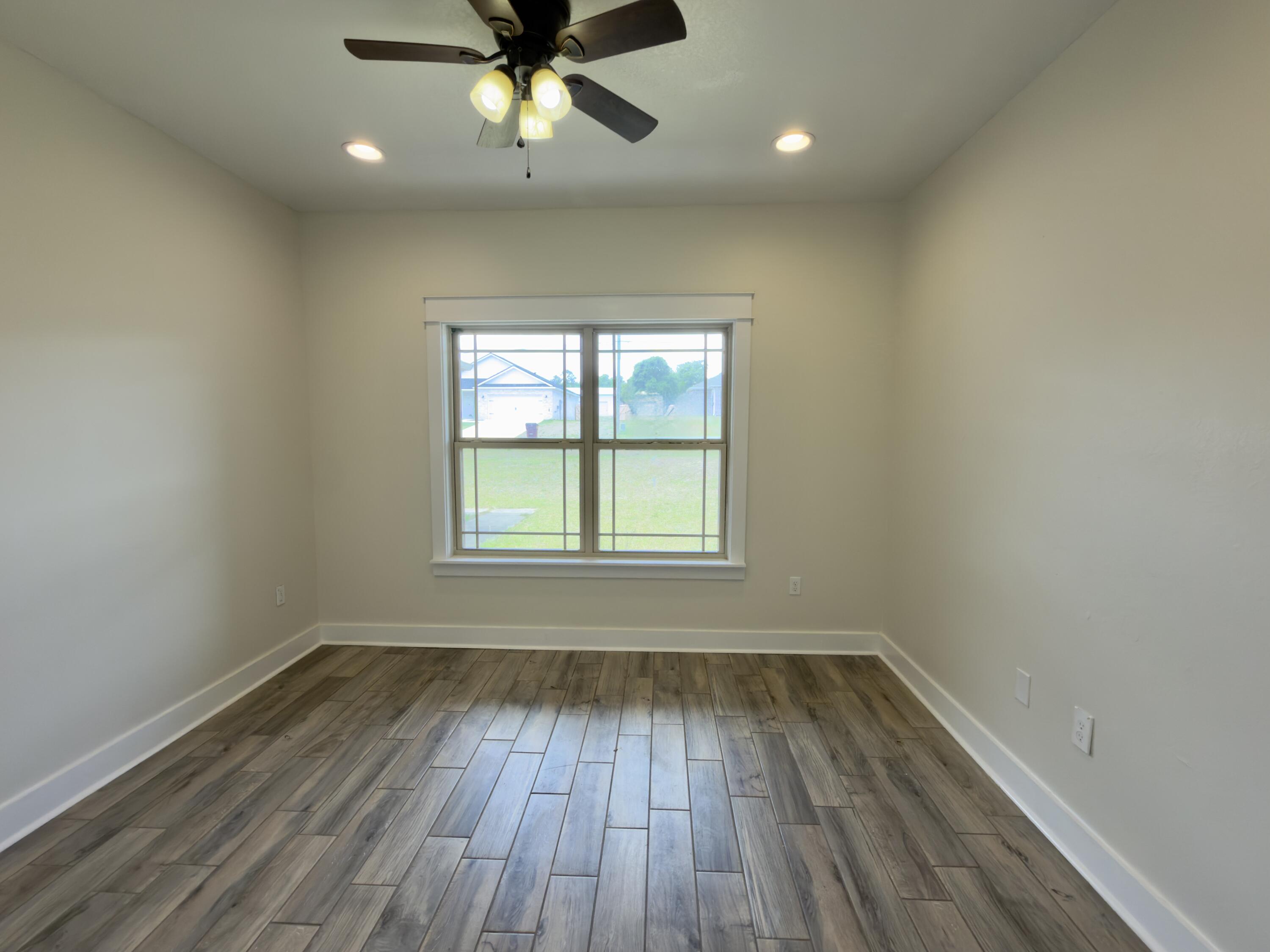 BRIDLE WOOD EST PH I - Residential