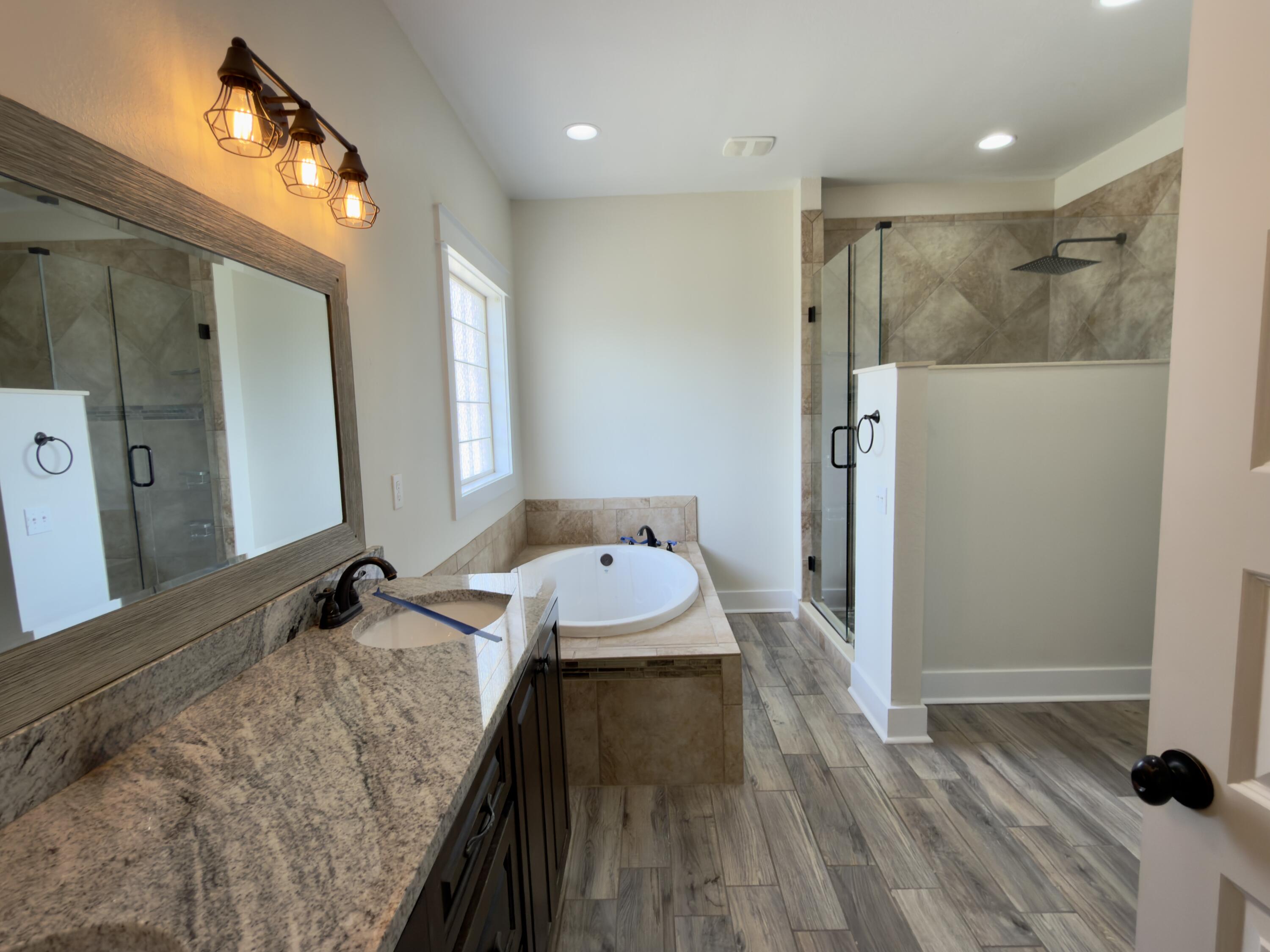 BRIDLE WOOD EST PH I - Residential