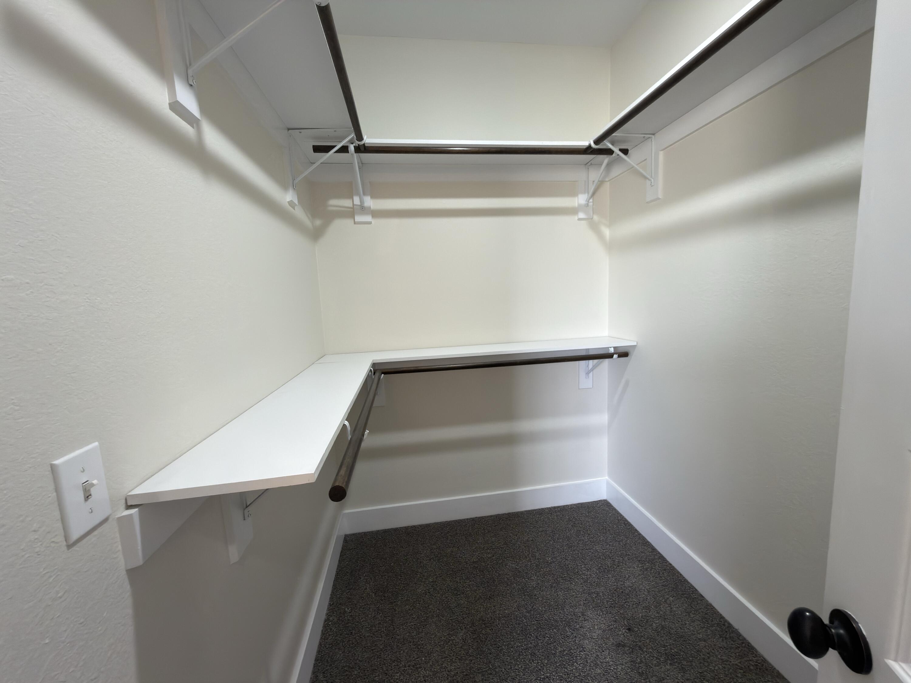 BRIDLE WOOD EST PH I - Residential