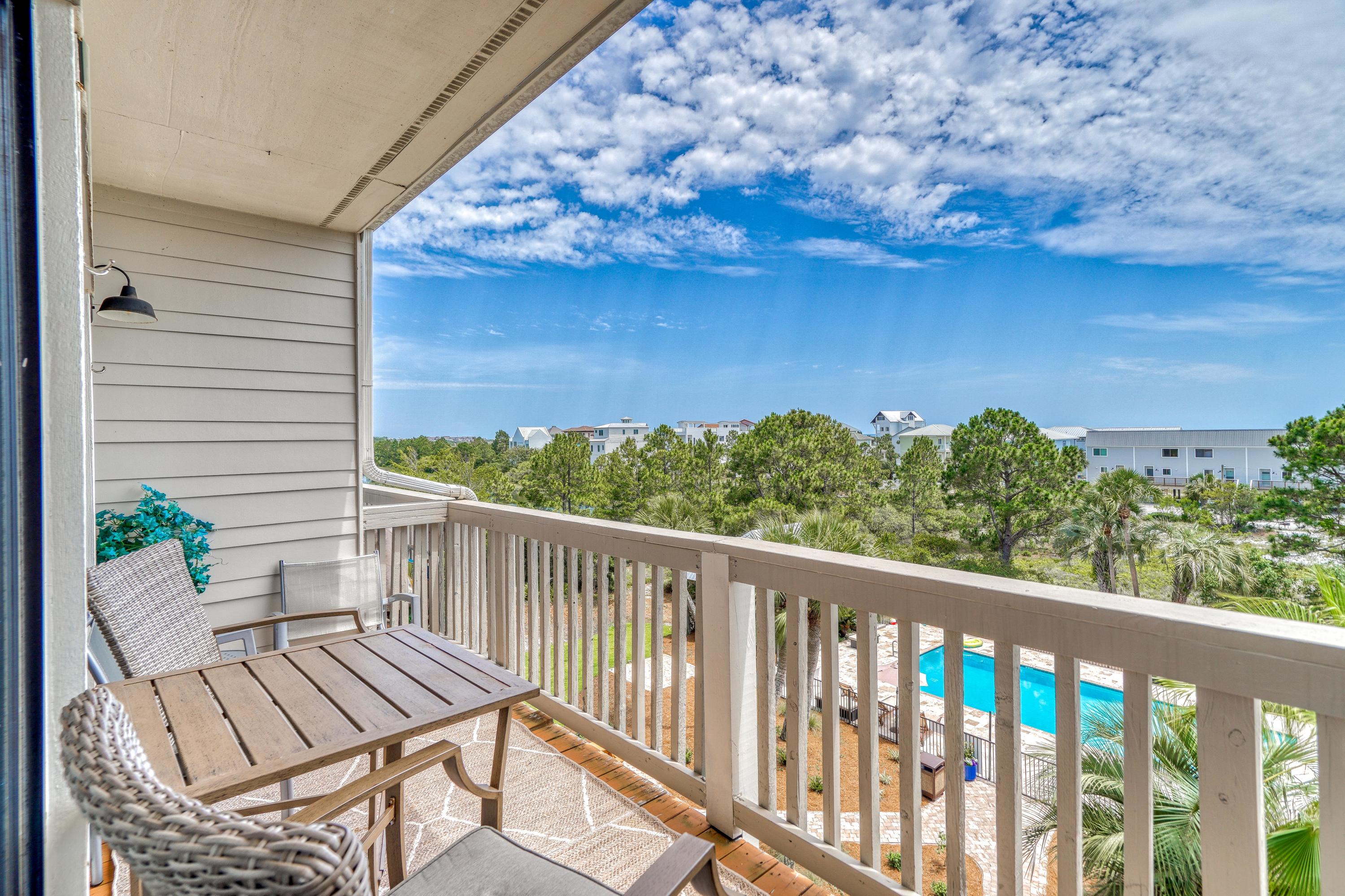BEACHFRONT 2 PH 1 - Residential