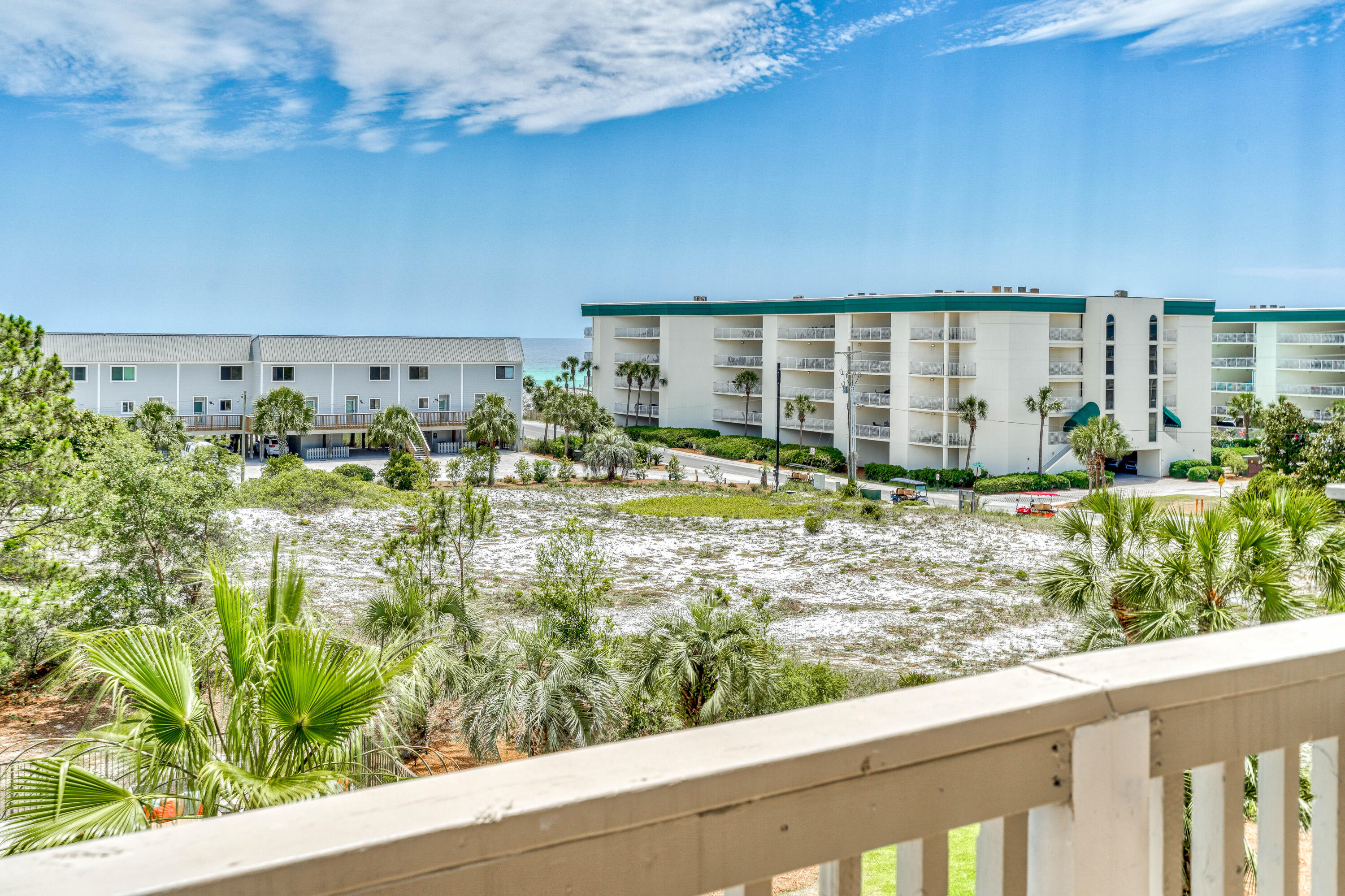 BEACHFRONT 2 PH 1 - Residential
