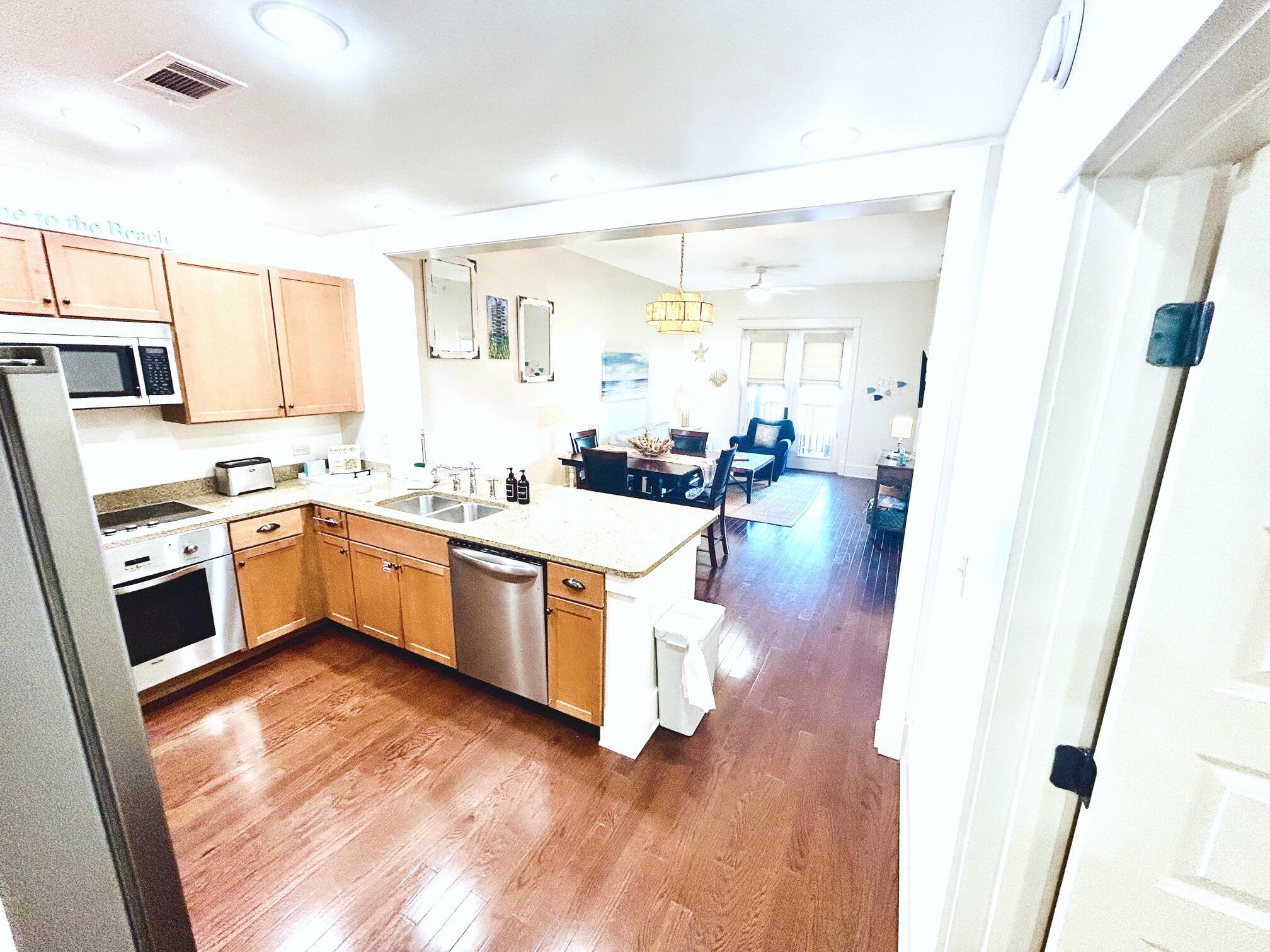REDFISH VILLAGE - Residential