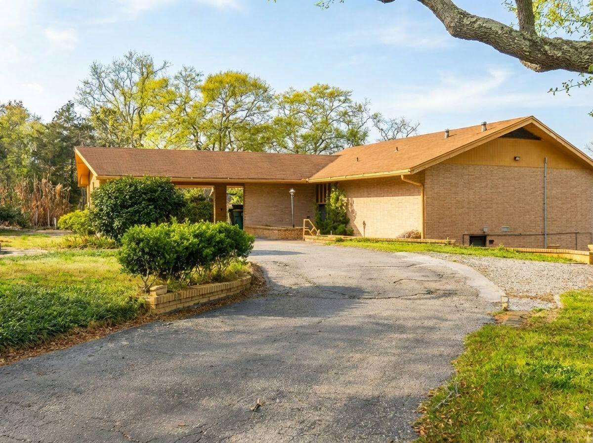 GAP CREEK - Residential Lease