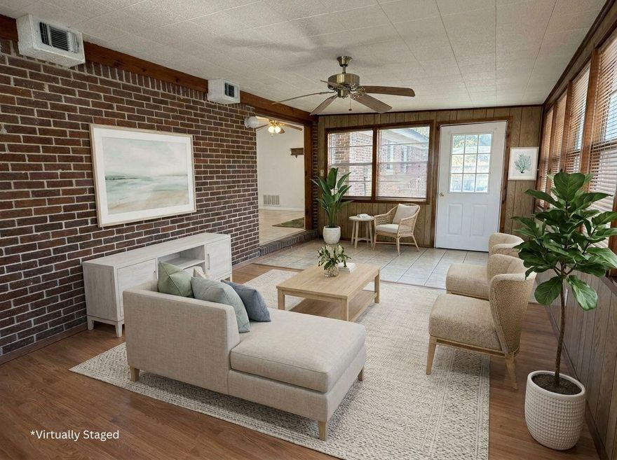 This move-in ready 3BR/2BA home in Niceville, FL 32578 offers 1,506 sq ft of comfortable living with granite countertops, wood cabinetry, spacious living area, and a bright Florida room. Metal roof, oversized 2-car garage, powered workshop, sprinkler system, and privacy-fenced backyard. Convenient to top schools, parks, shopping, Eglin AFB, and Emerald Coast beaches. Great opportunity for first-time buyers or downsizers. A smart buy in today's market. Schedule your showing before it's gone!