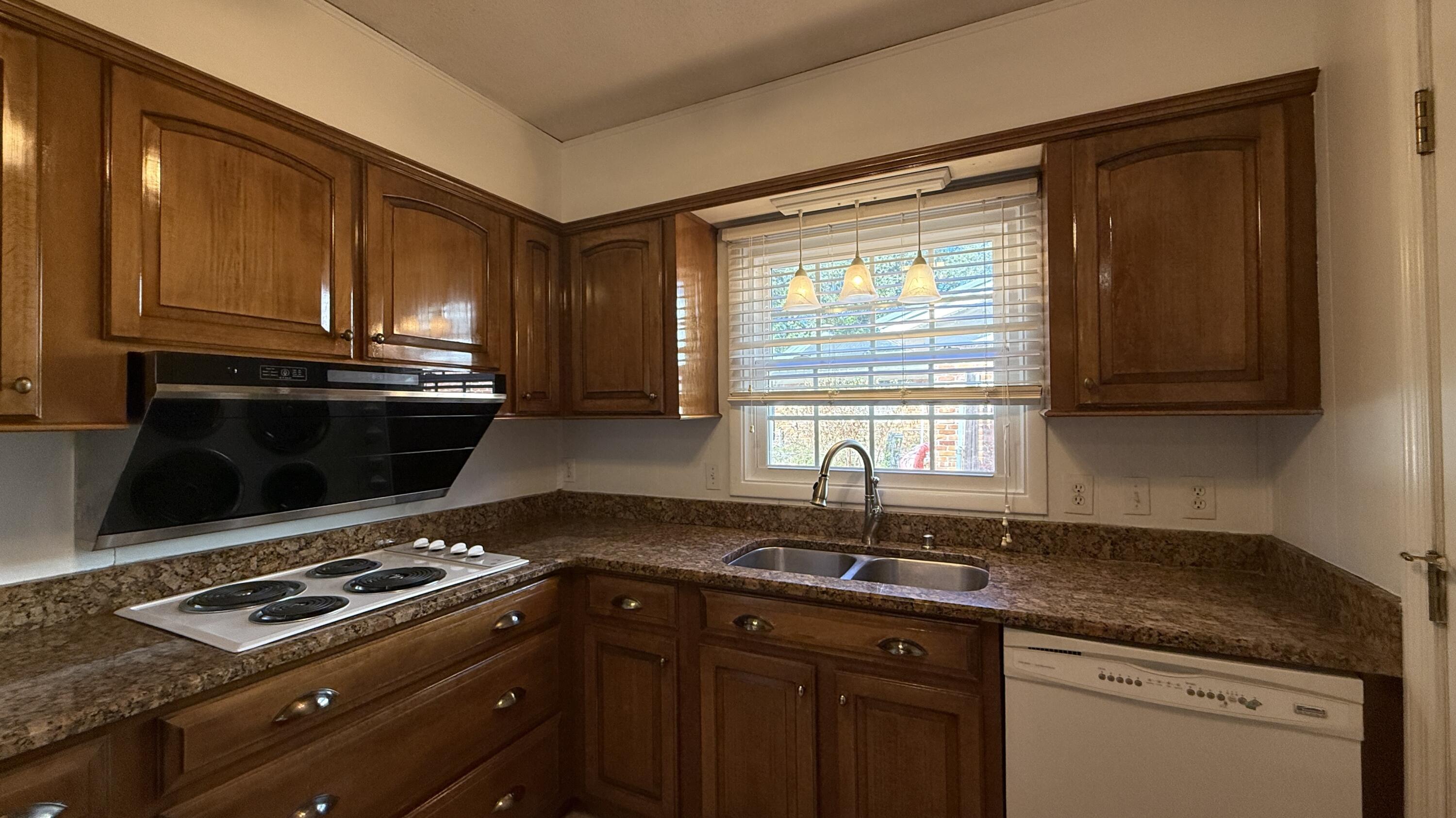 LEOTA MILLER S/D - Residential