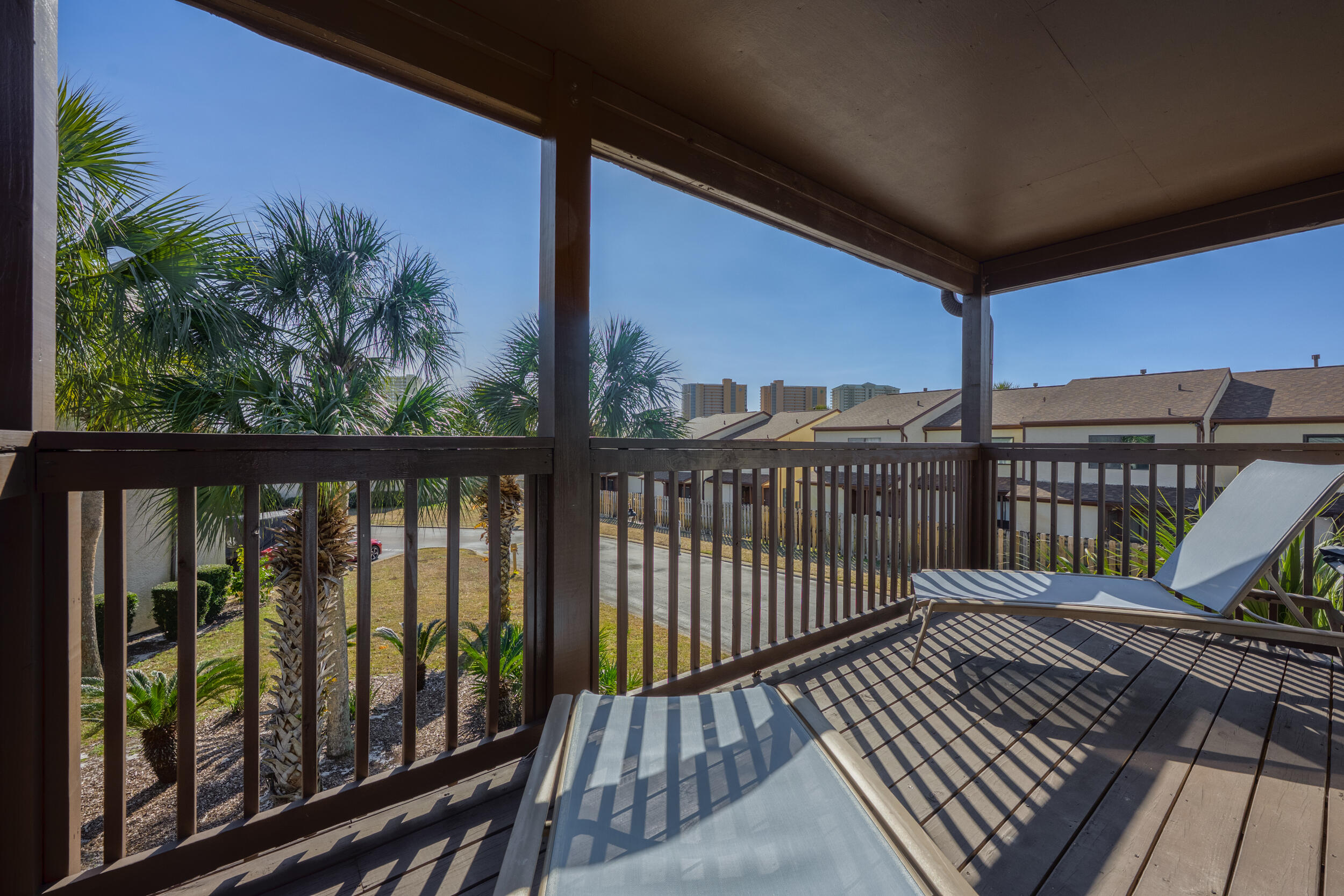 PORTSIDE CONDO - Residential