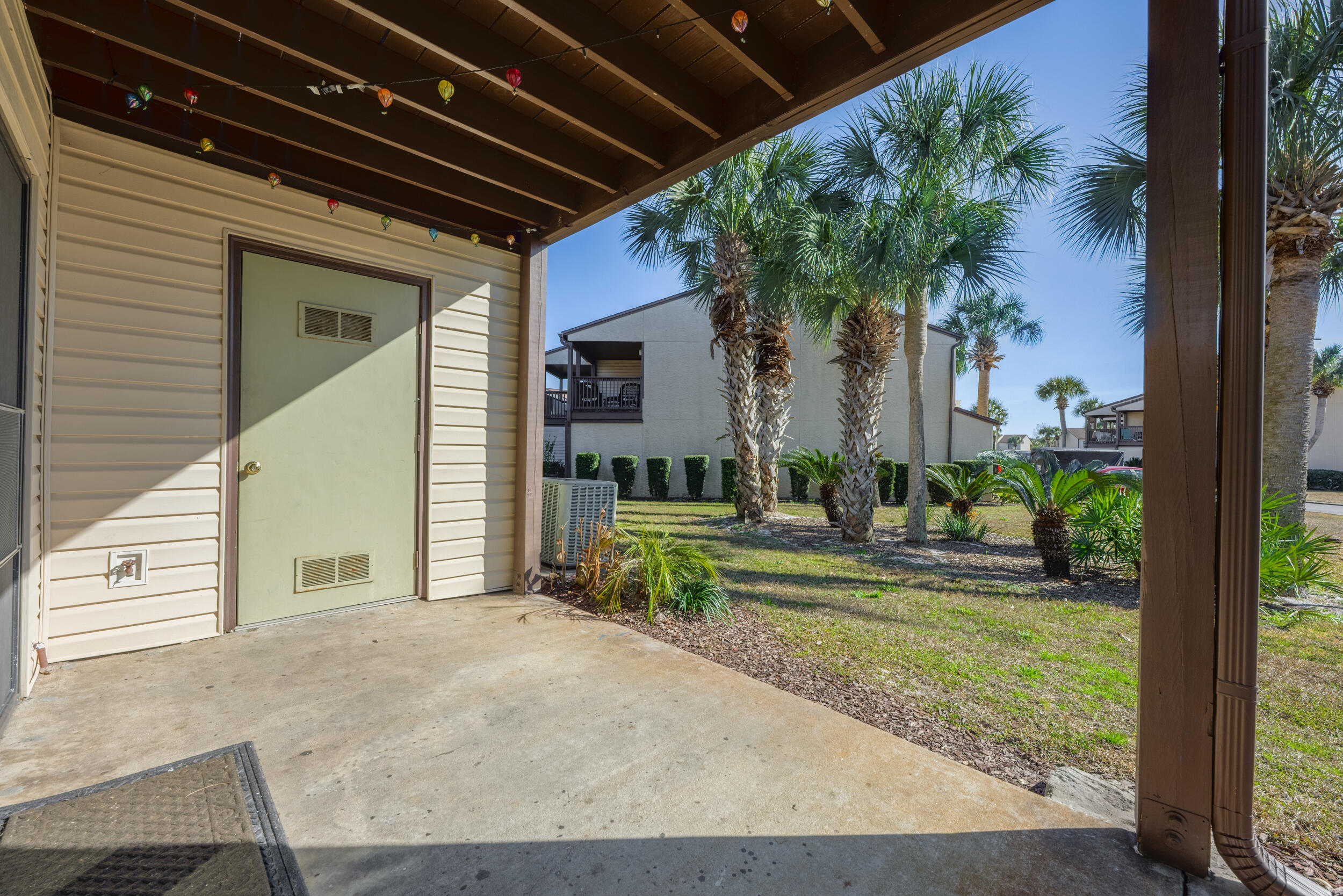 PORTSIDE CONDO - Residential