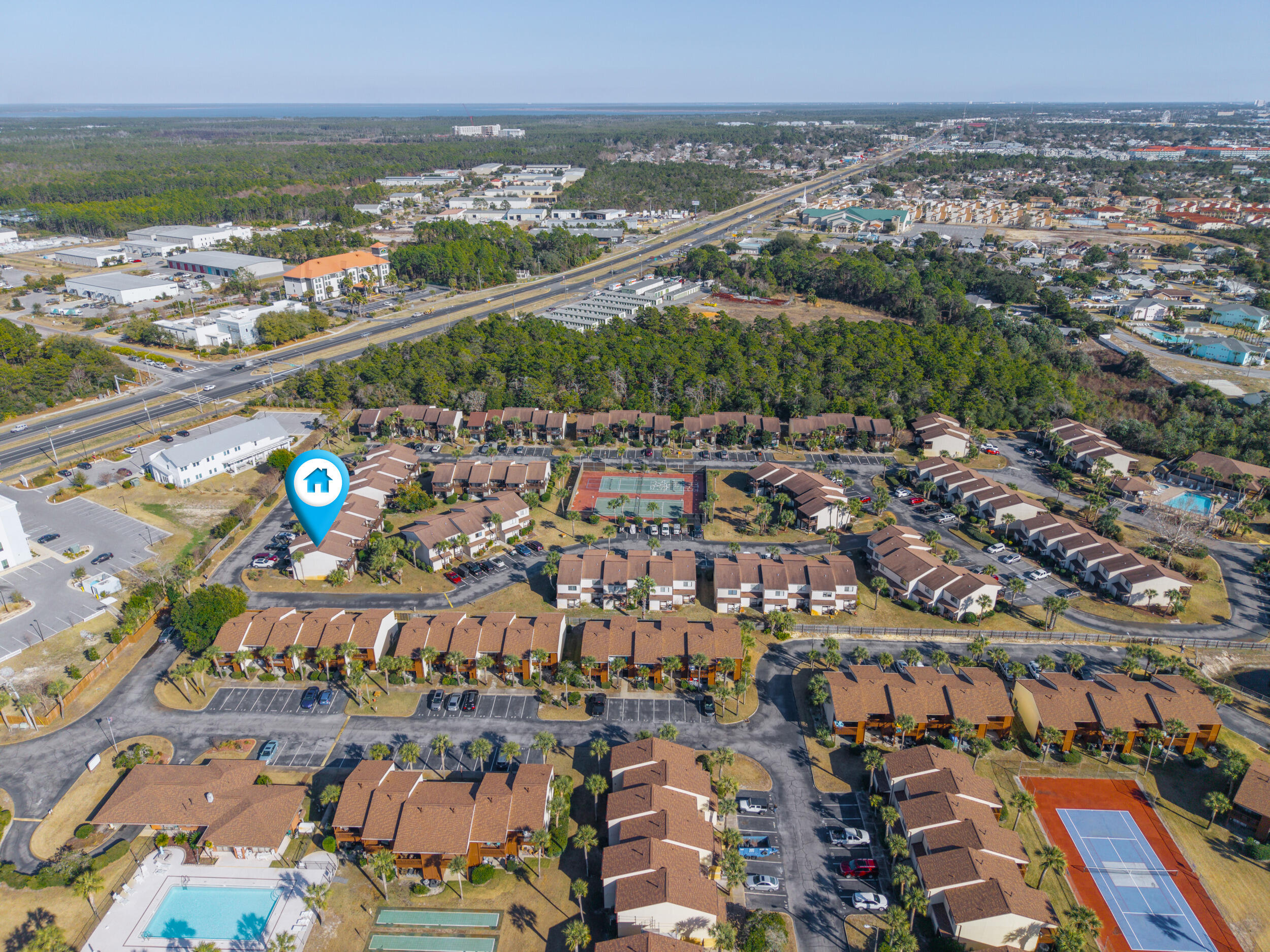 PORTSIDE CONDO - Residential