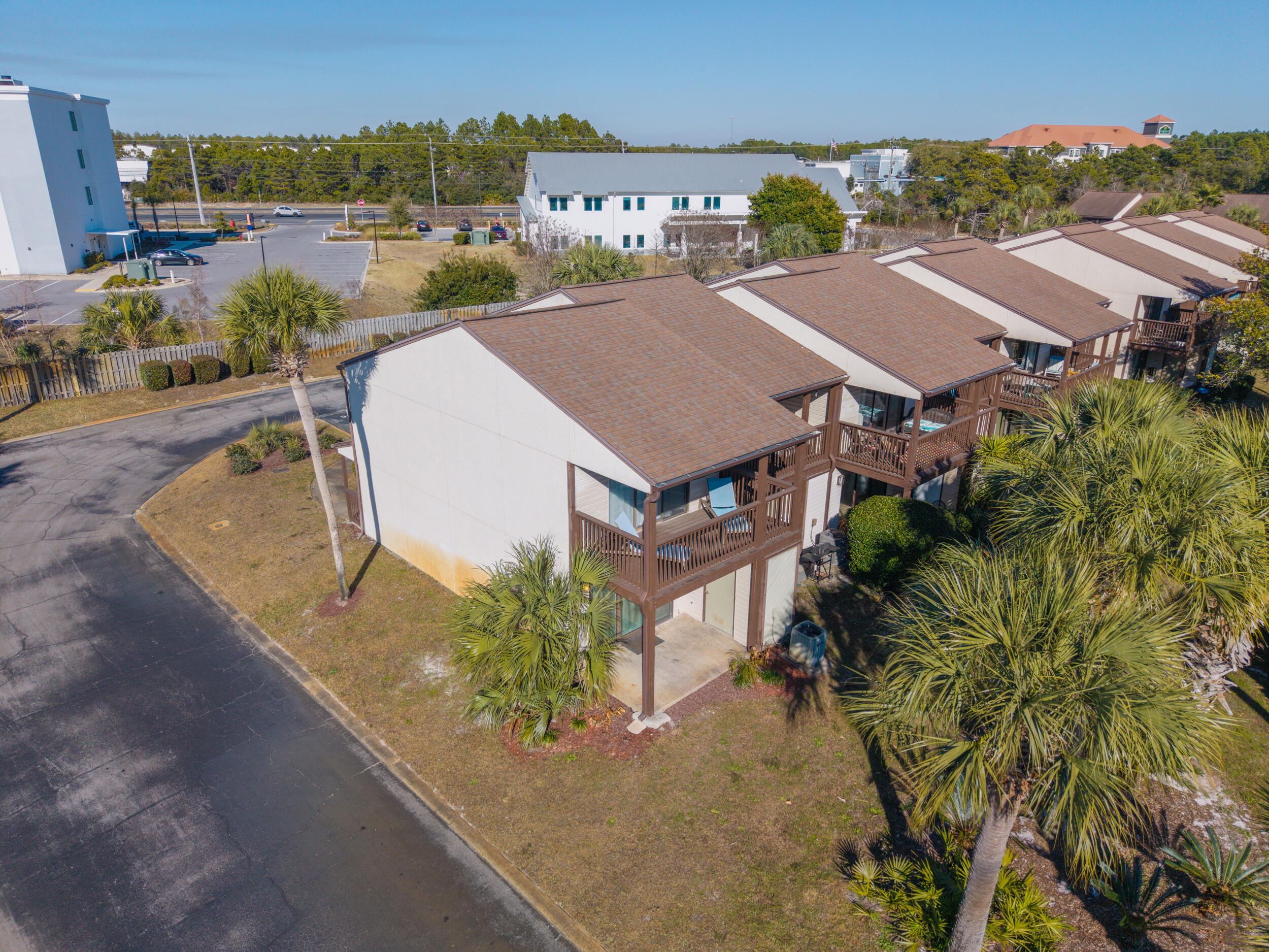 PORTSIDE CONDO - Residential