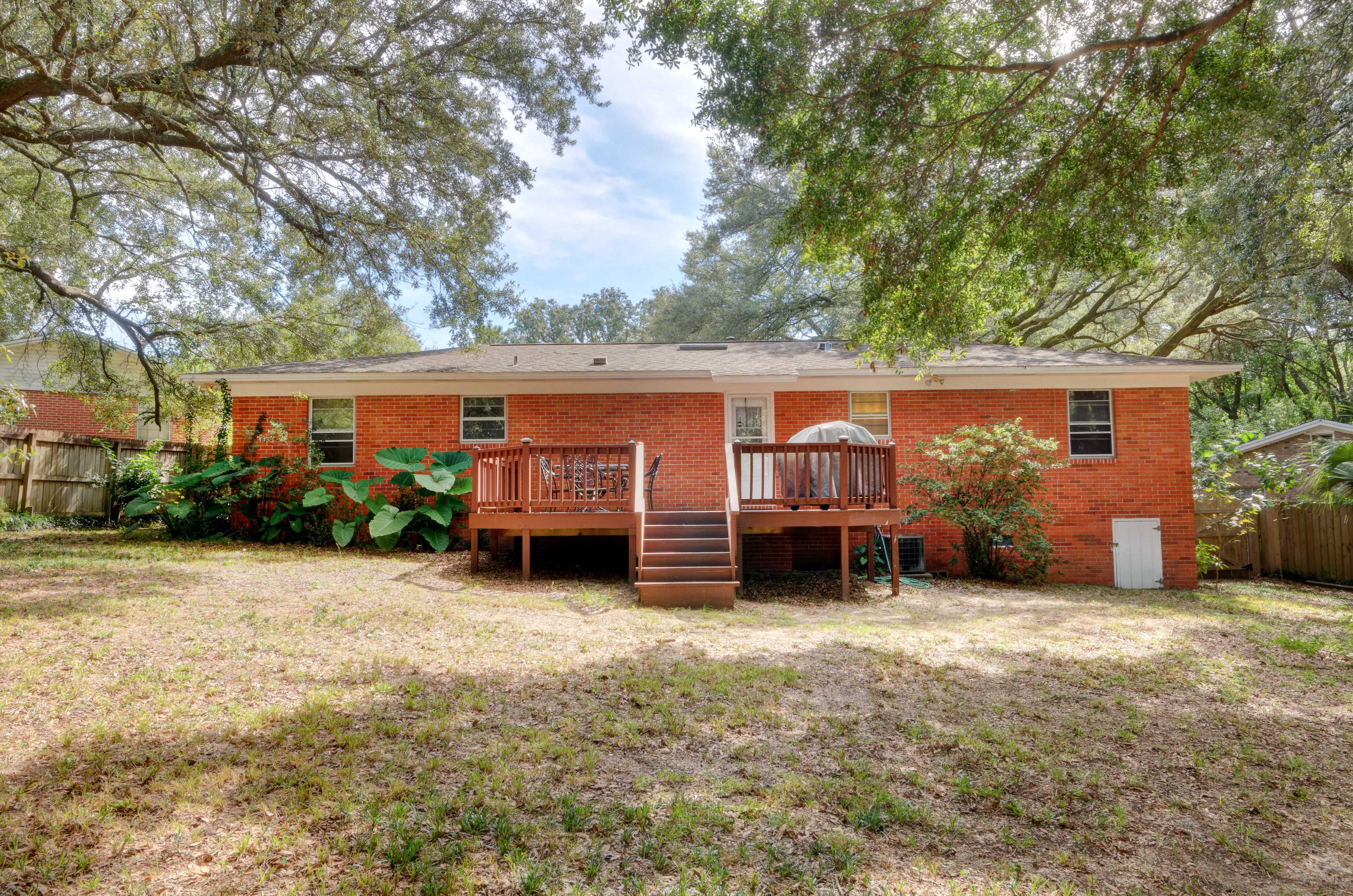 PINEHURST - Residential