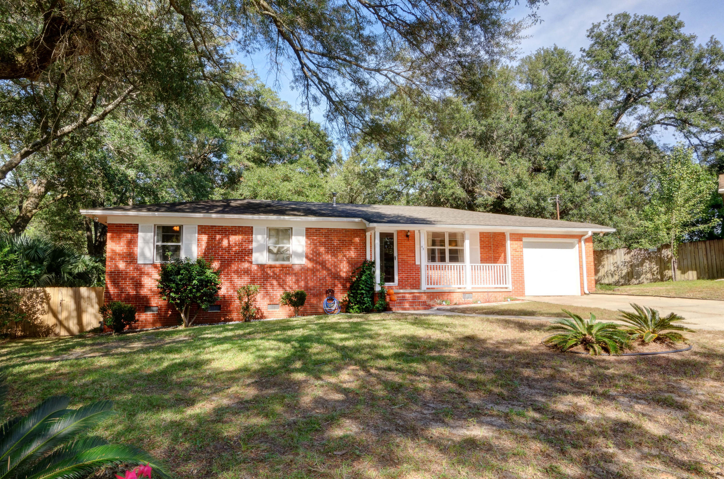 PINEHURST - Residential