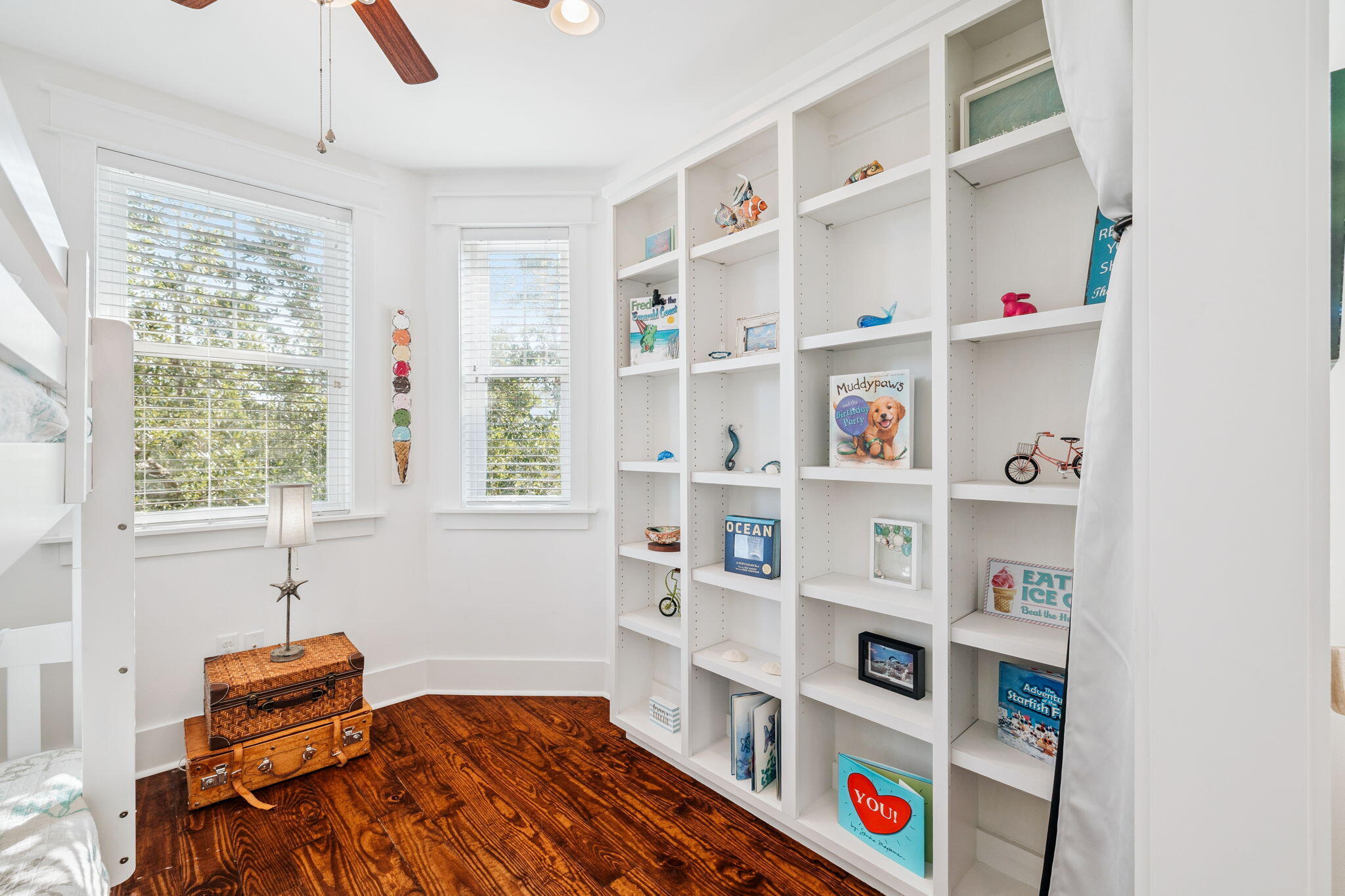 NATUREWALK AT SEAGROVE - Residential