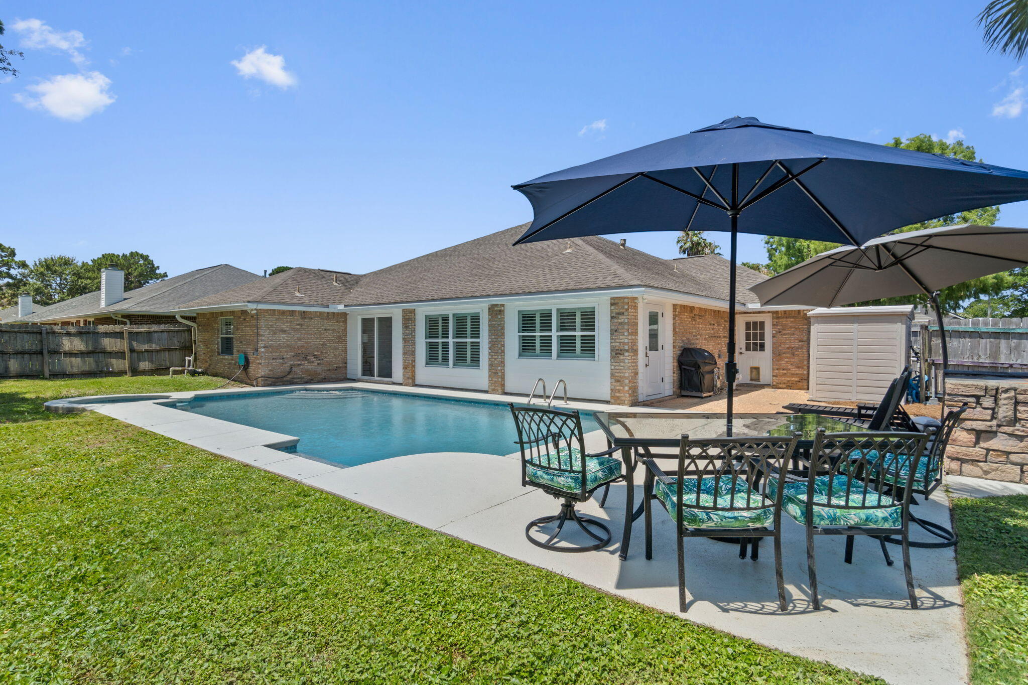 BAYSIDE - Residential