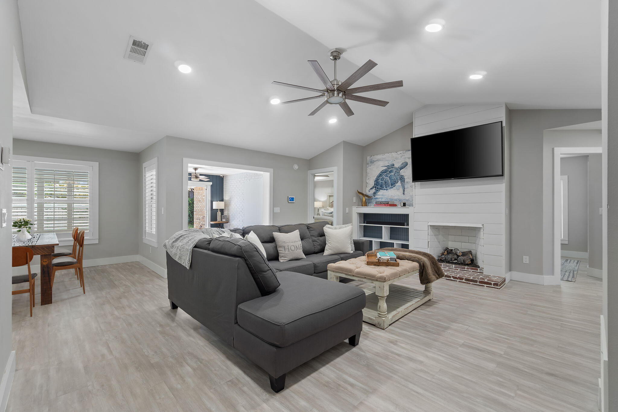 BAYSIDE - Residential