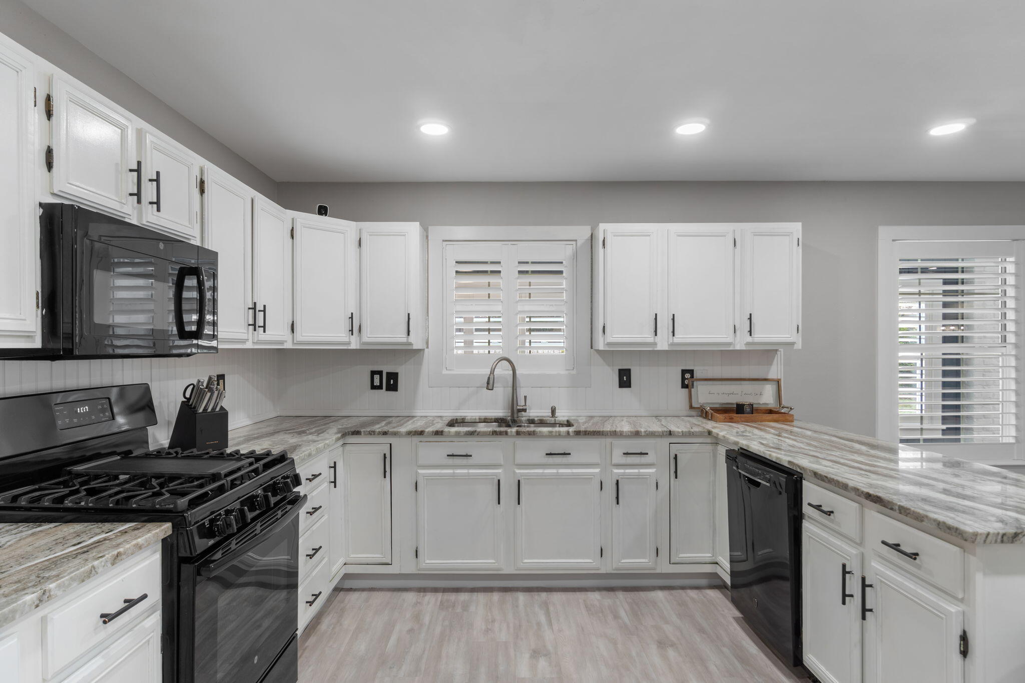 BAYSIDE - Residential