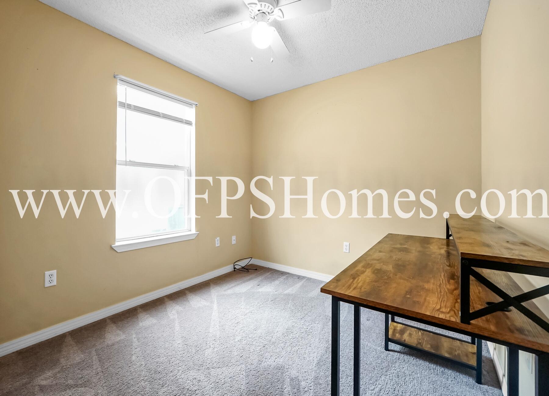 OAKDALE MINI FARMS - Residential Lease