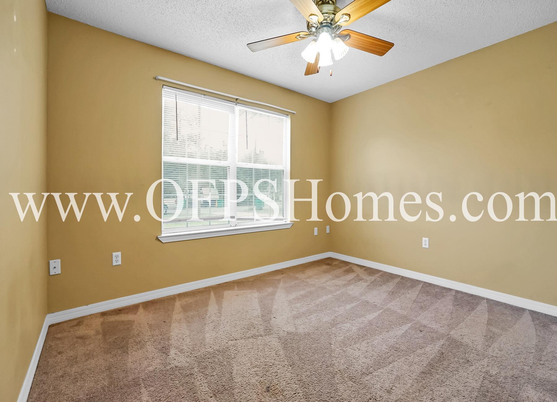 OAKDALE MINI FARMS - Residential Lease