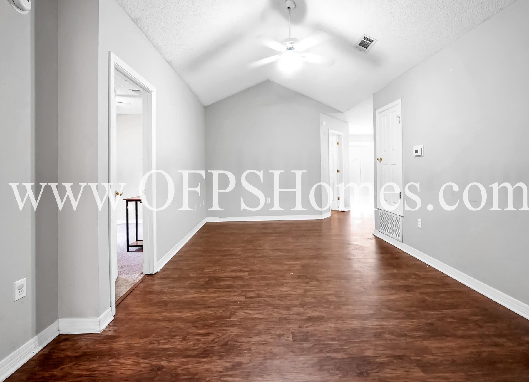 OAKDALE MINI FARMS - Residential Lease