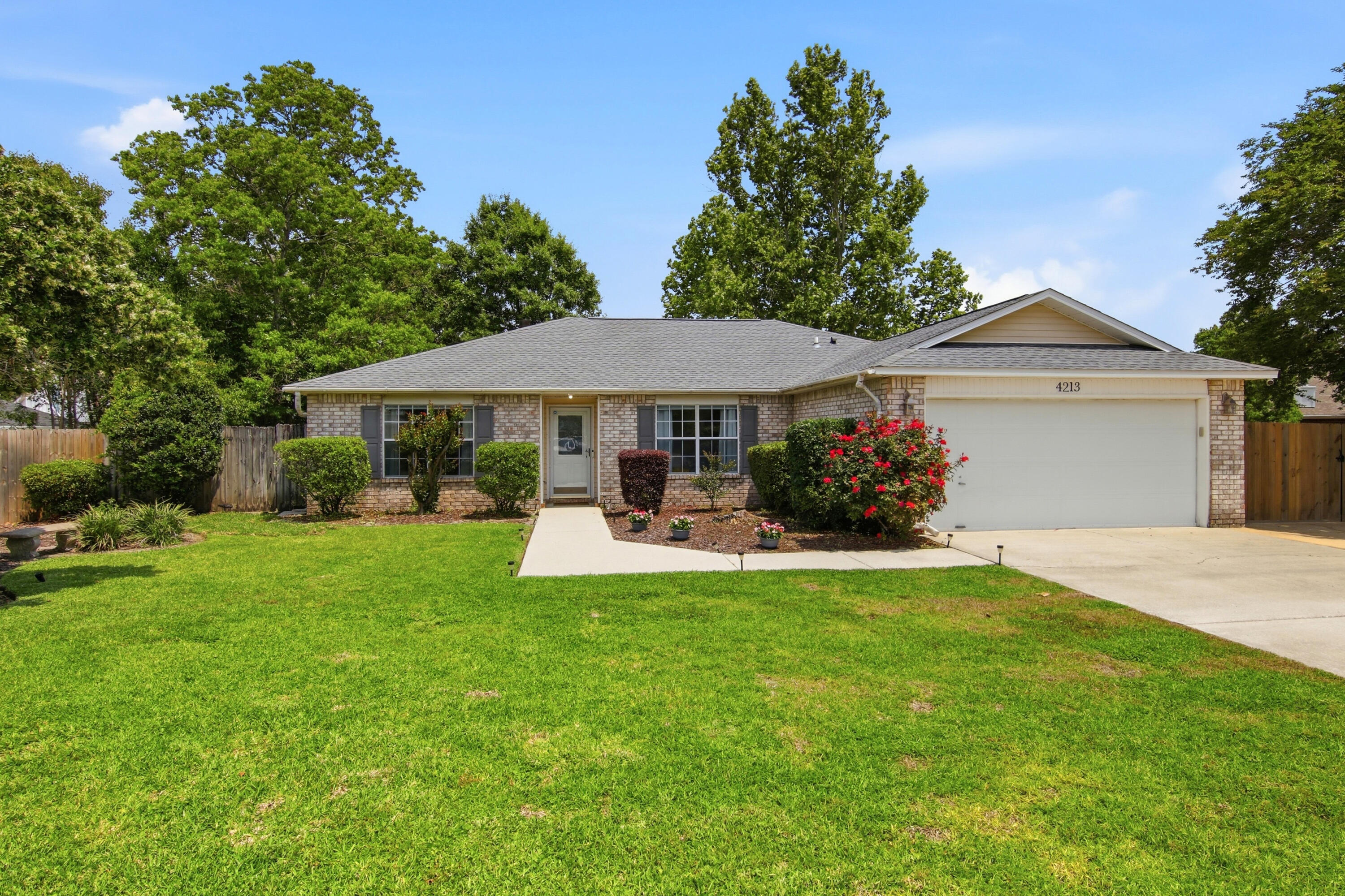 SAILBOAT COVE S/D - Residential