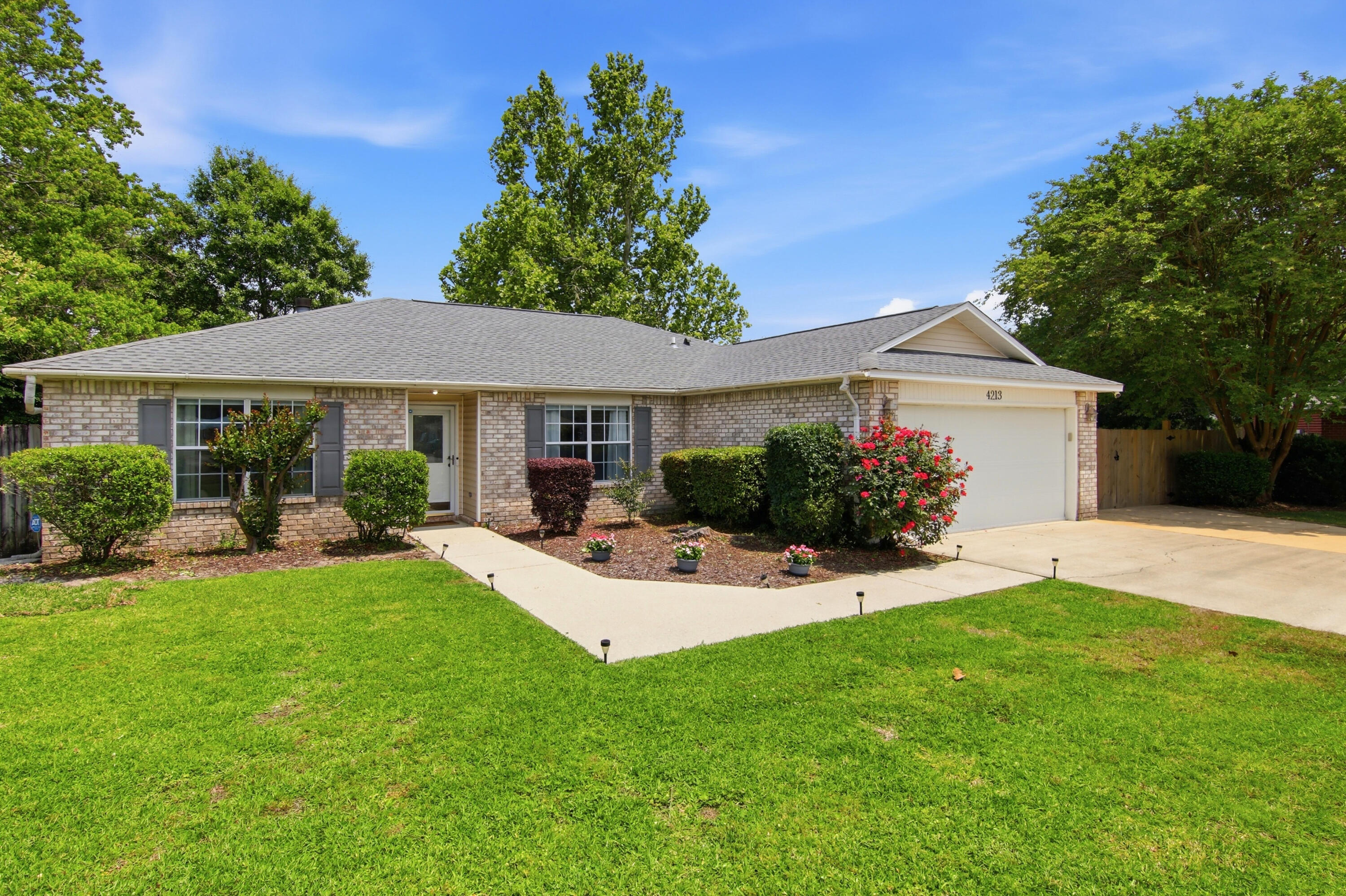 SAILBOAT COVE S/D - Residential