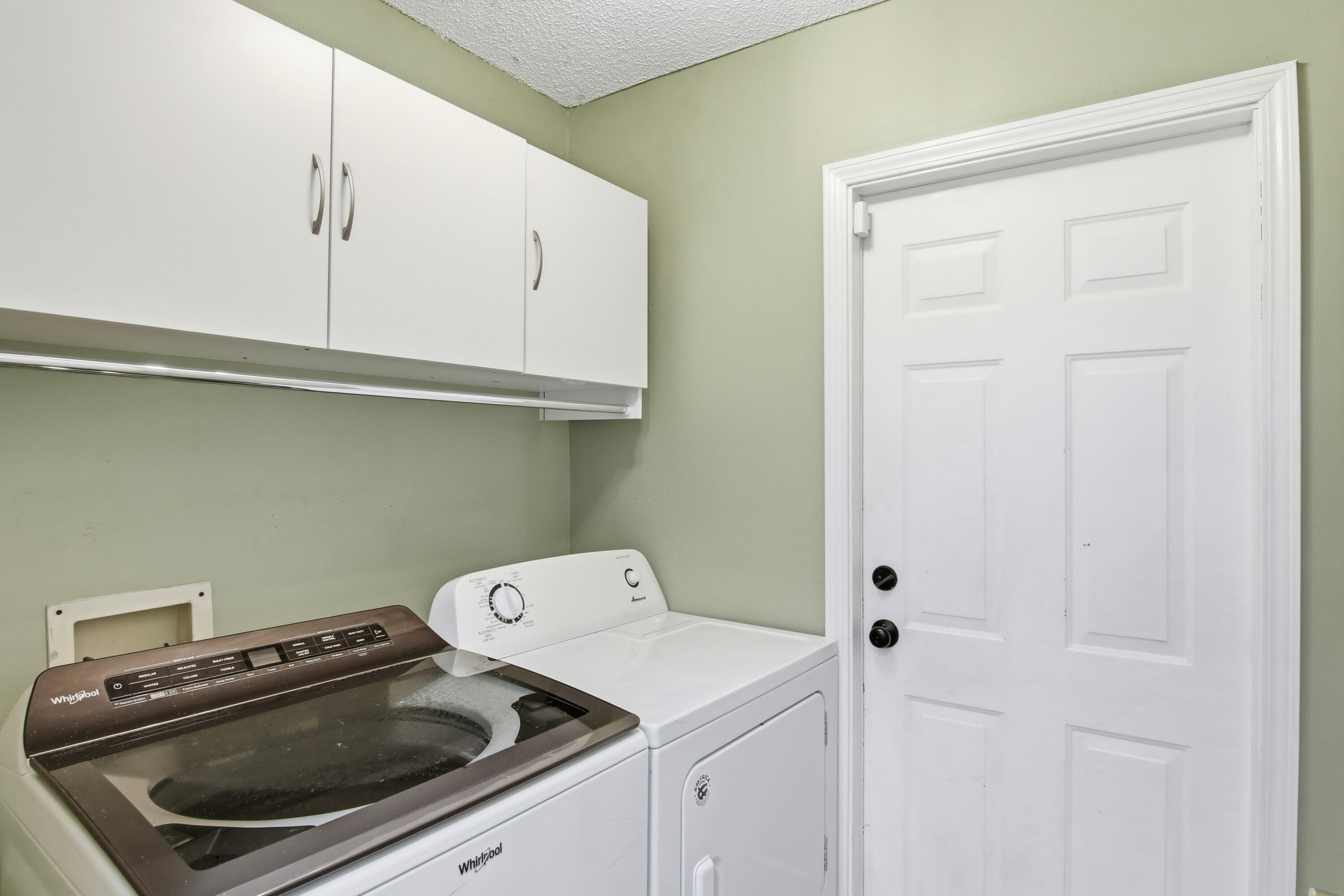 SAILBOAT COVE S/D - Residential