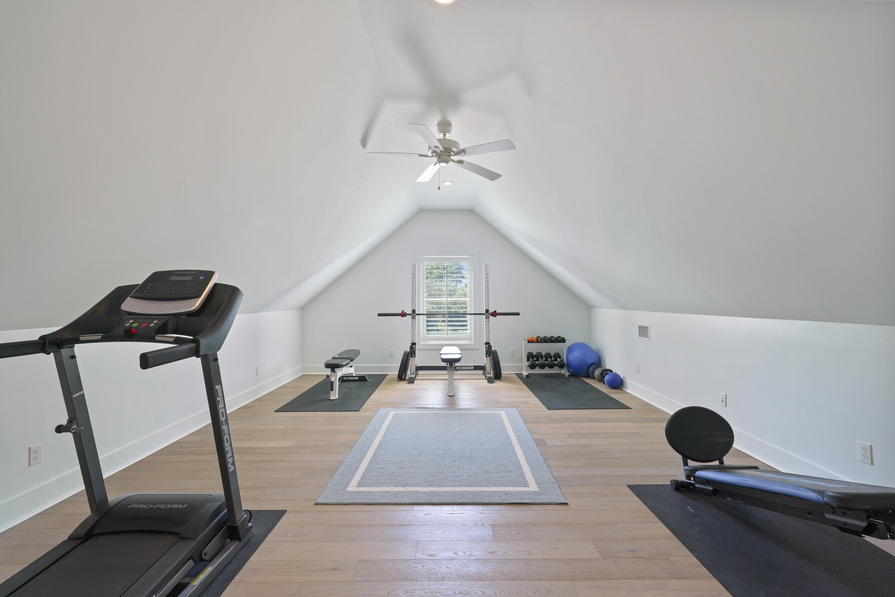 BEACH VIEW HEIGHTS UNREC - Residential