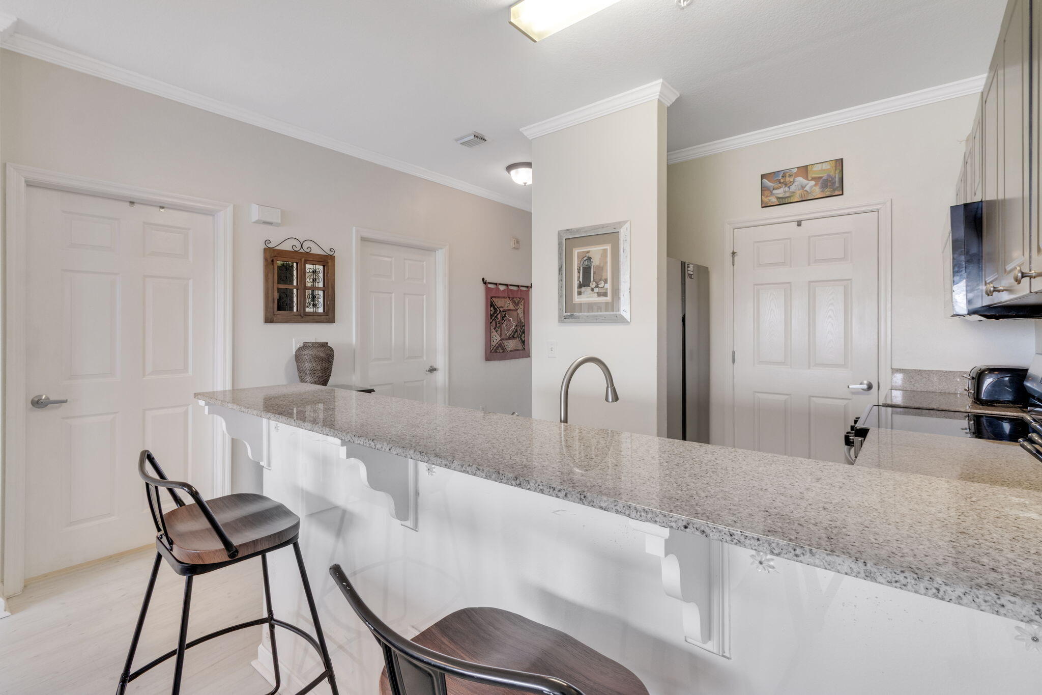 EMERALD WATERS - Residential