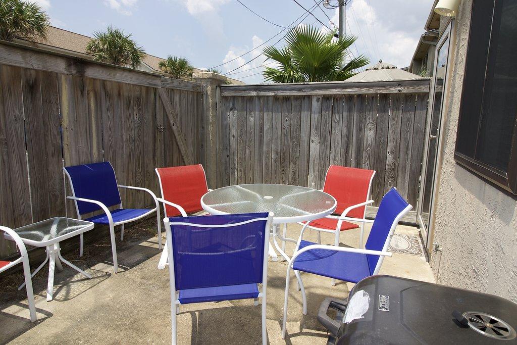 SUGAR BEACH T/H - Residential