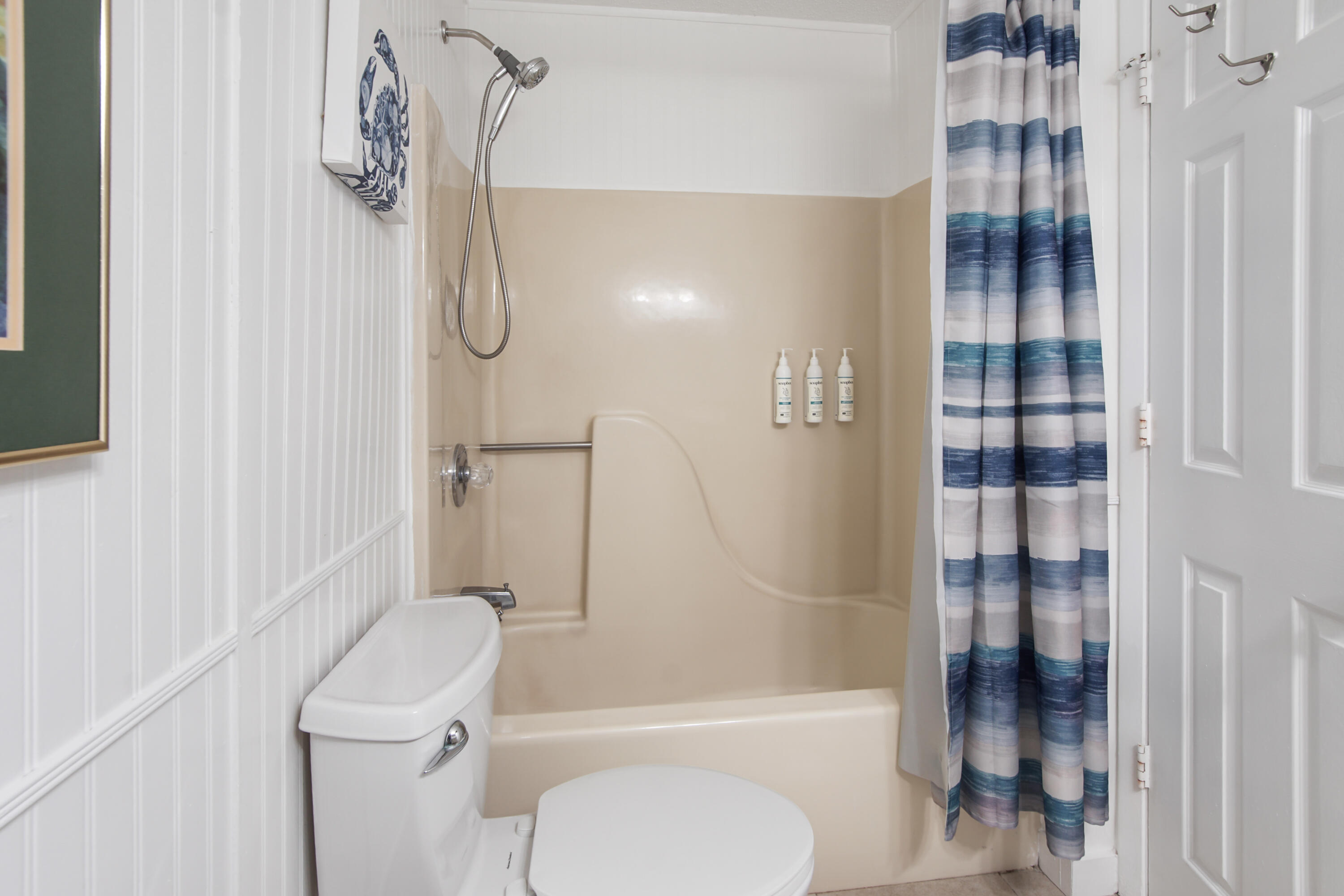 CRYSTAL VILLAGE CONDO - Residential