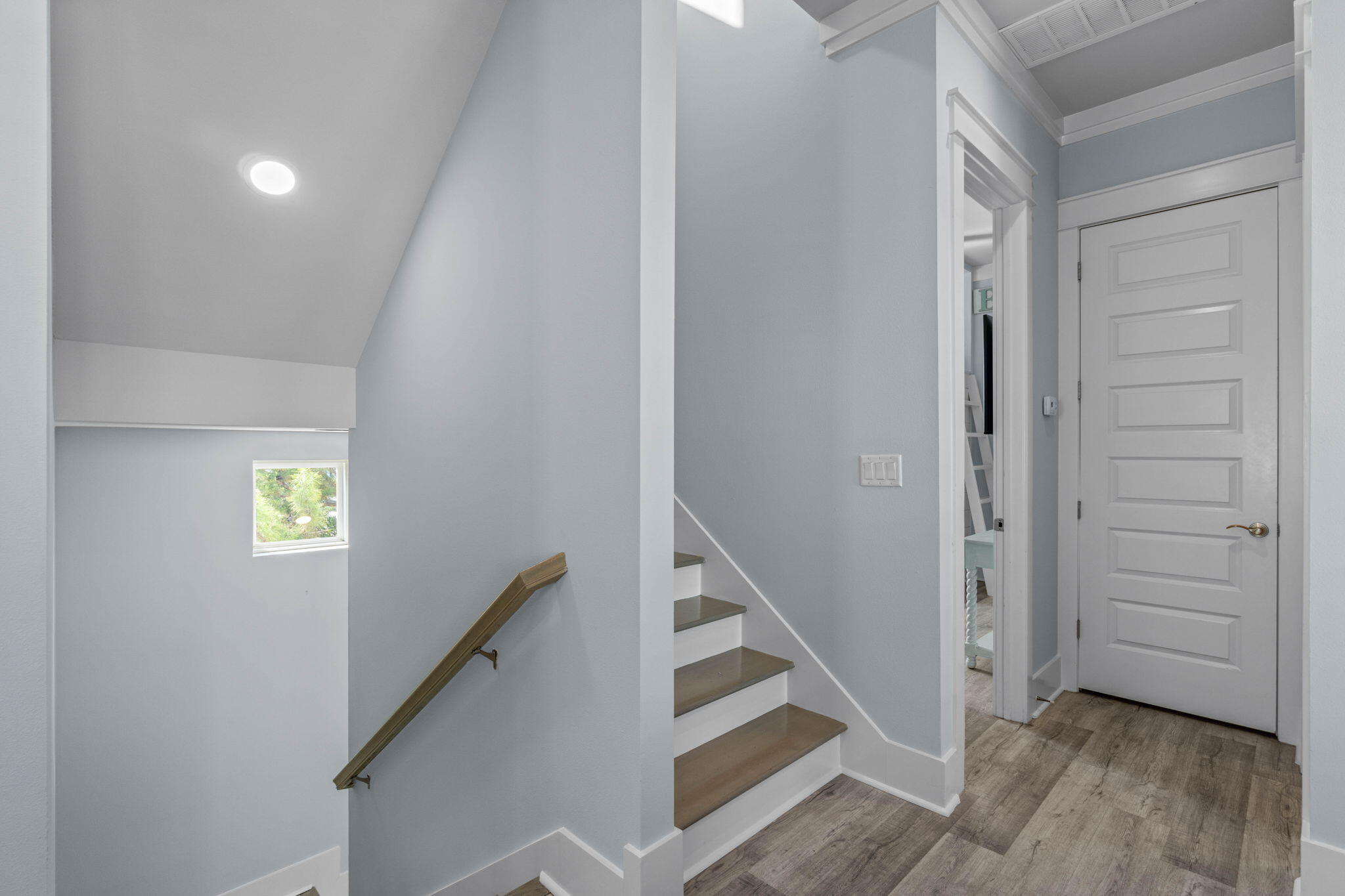 HIDDEN PALMS - Residential