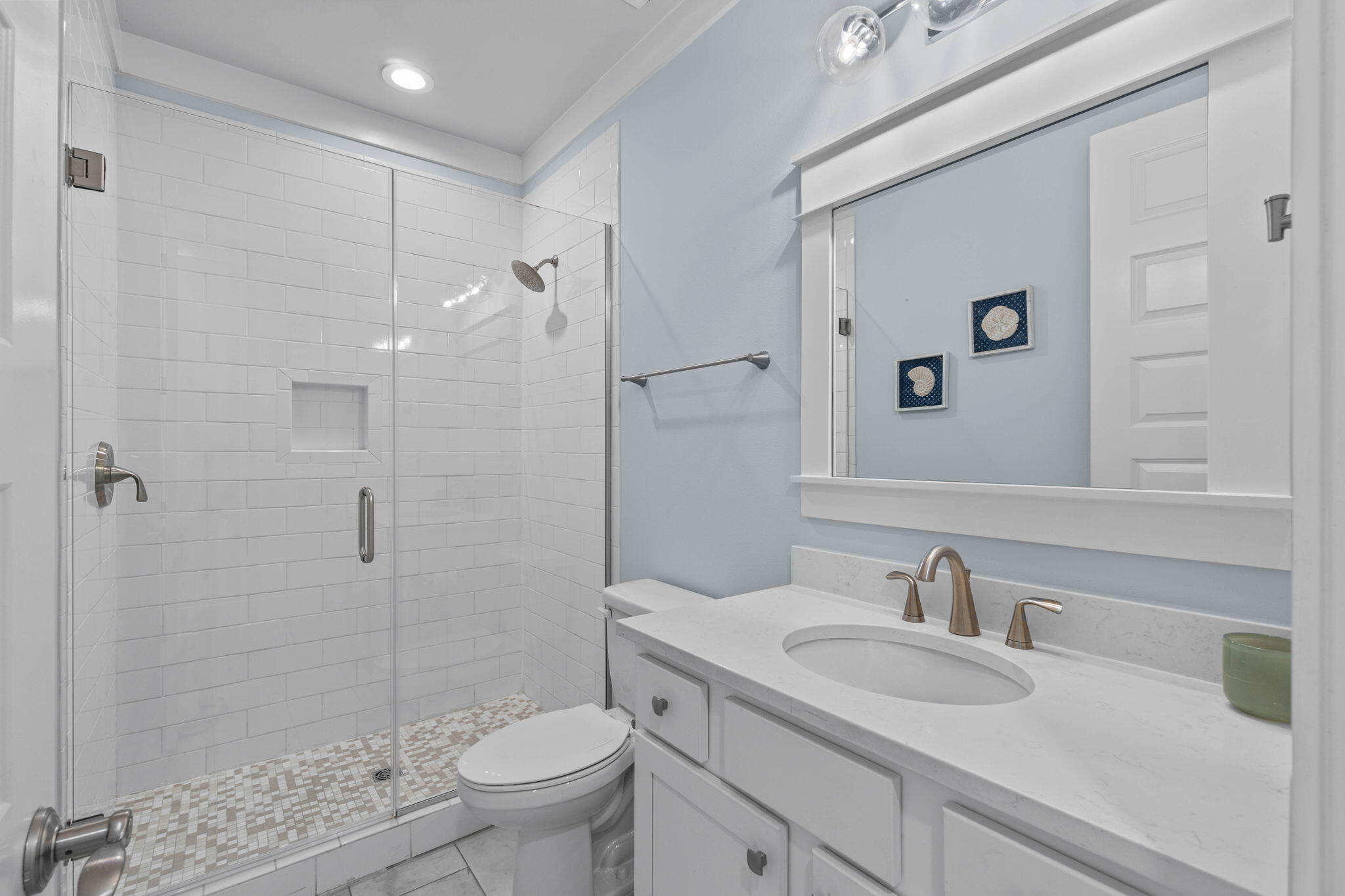 HIDDEN PALMS - Residential