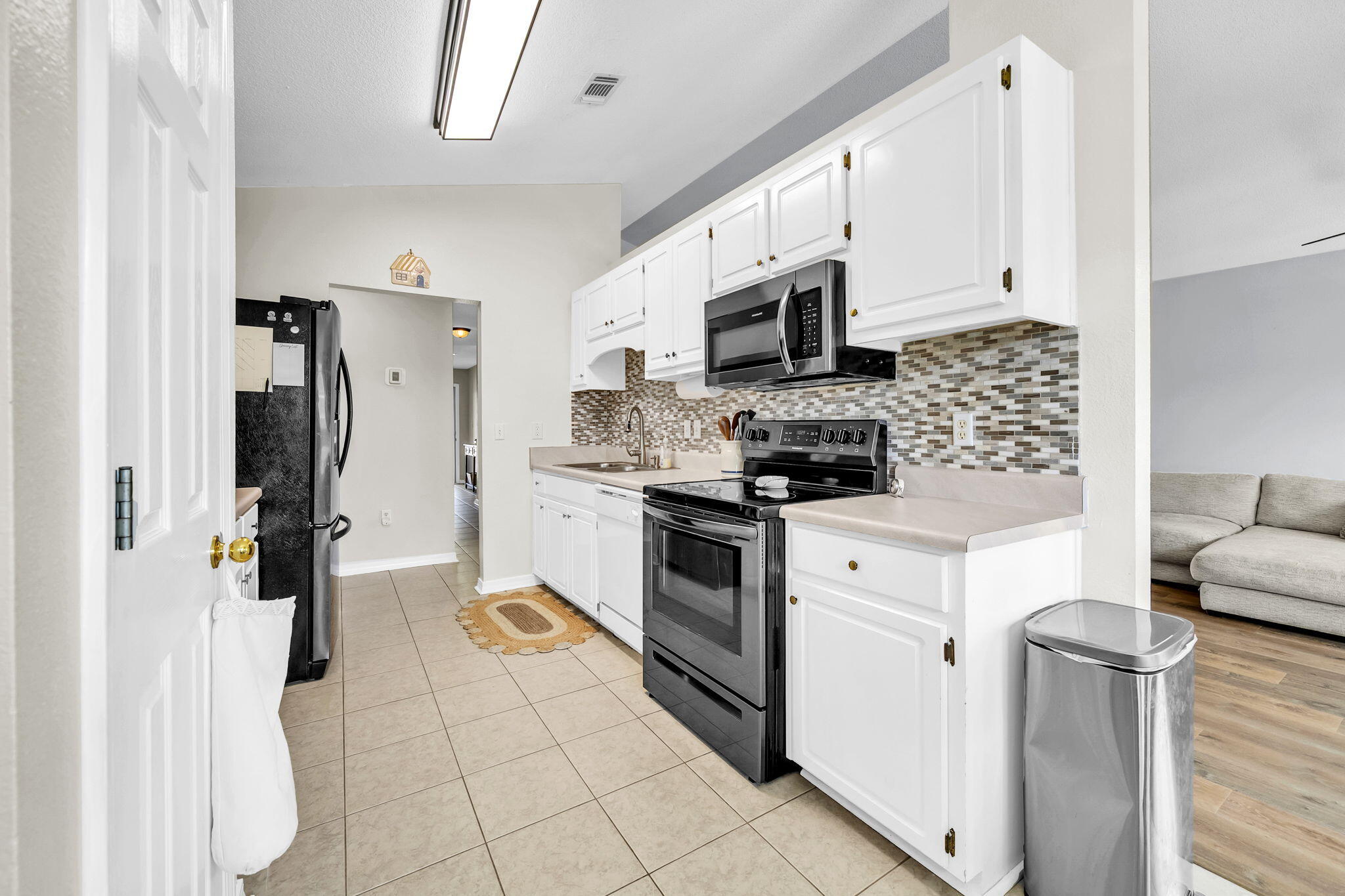 WATERFORD ESTATES S/D - Residential