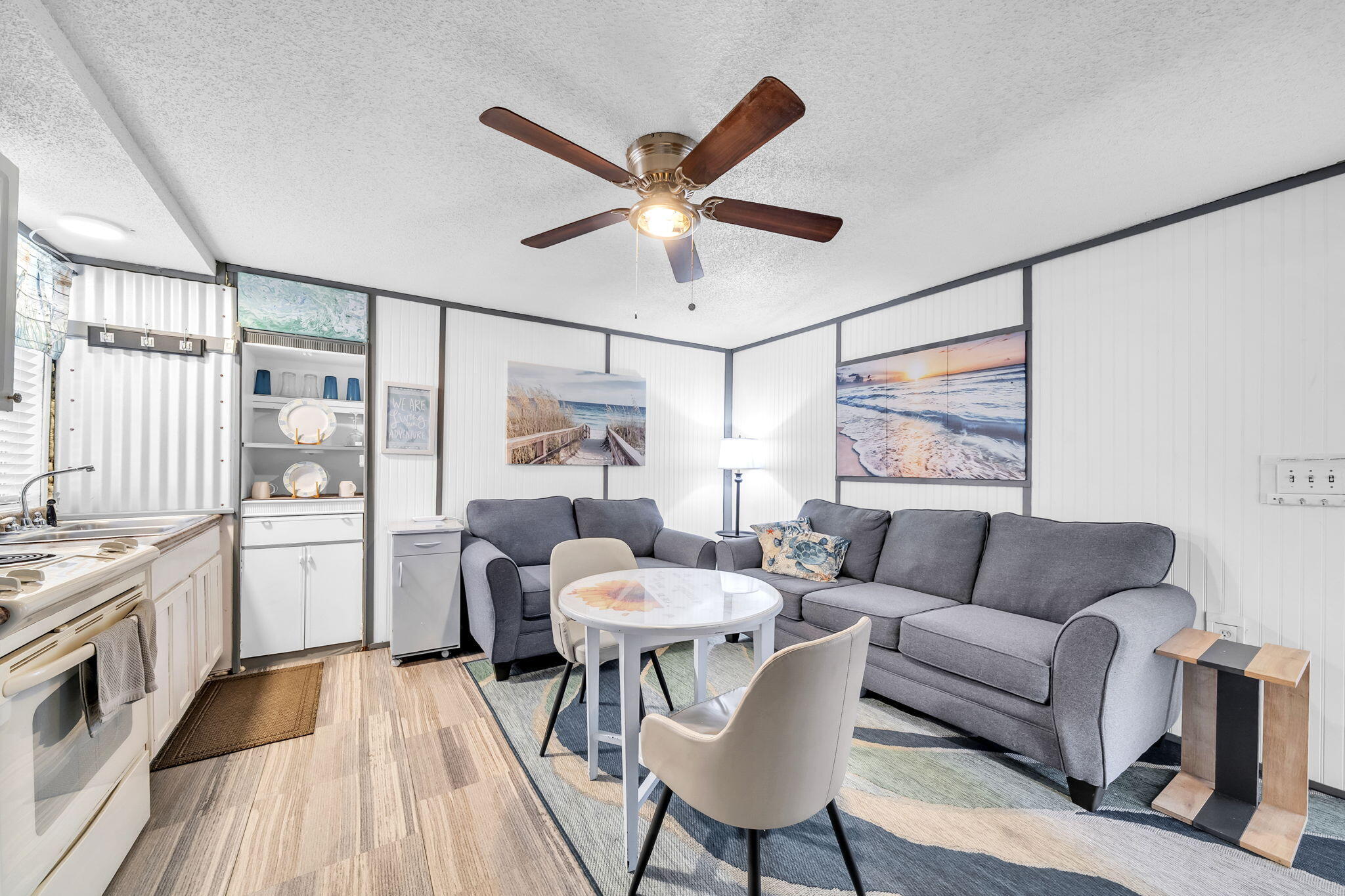 SEABREEZE 6TH ADD LOT 1 BLK G - Residential