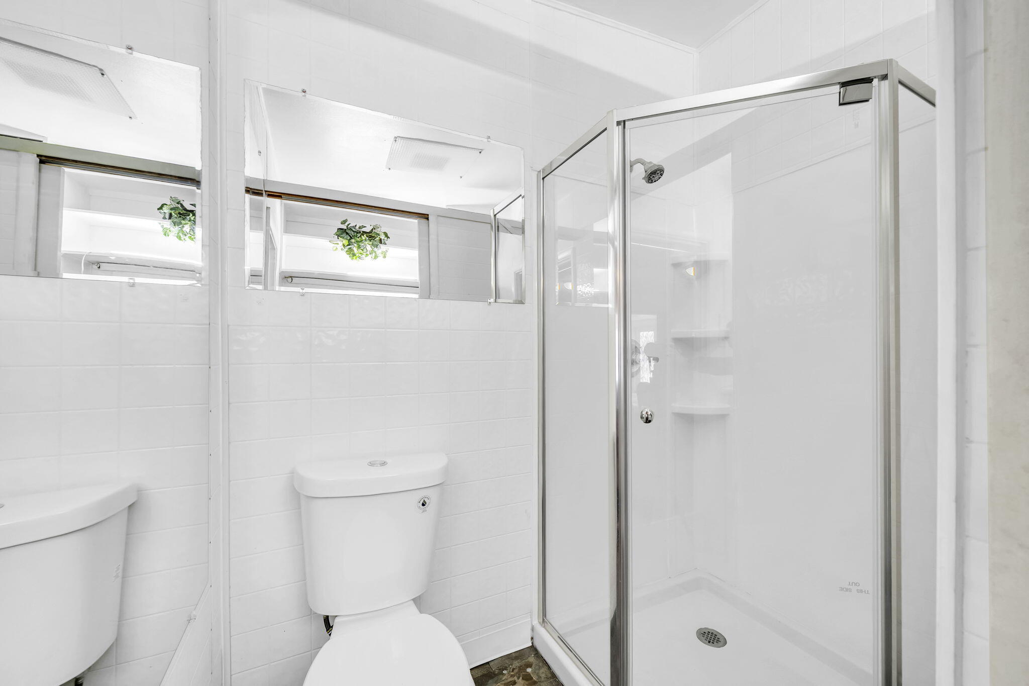 SEABREEZE 6TH ADD LOT 1 BLK G - Residential