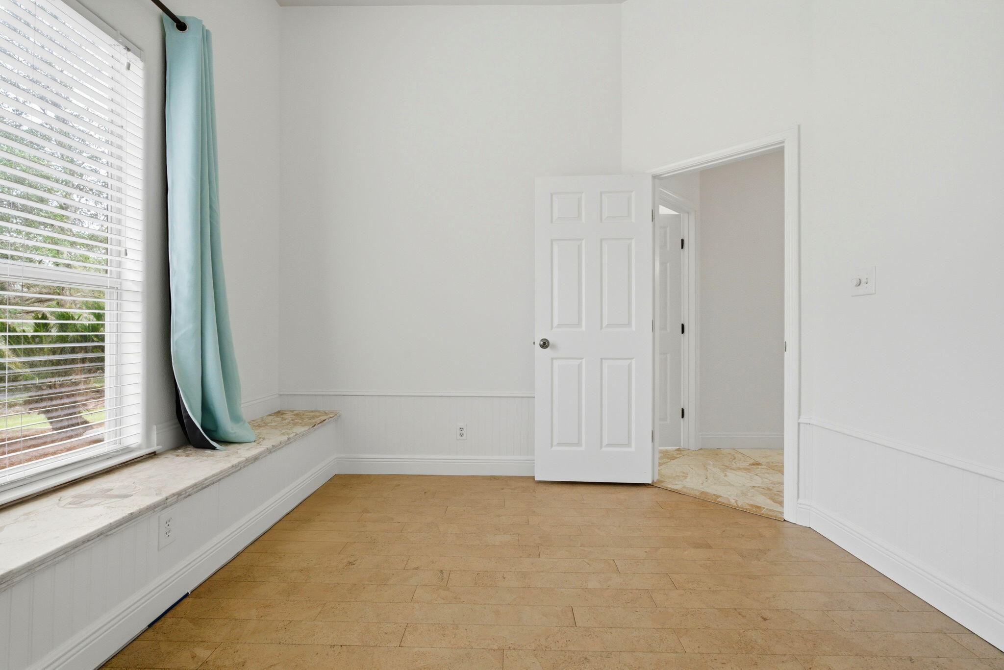 WHISPERING PINES - Residential