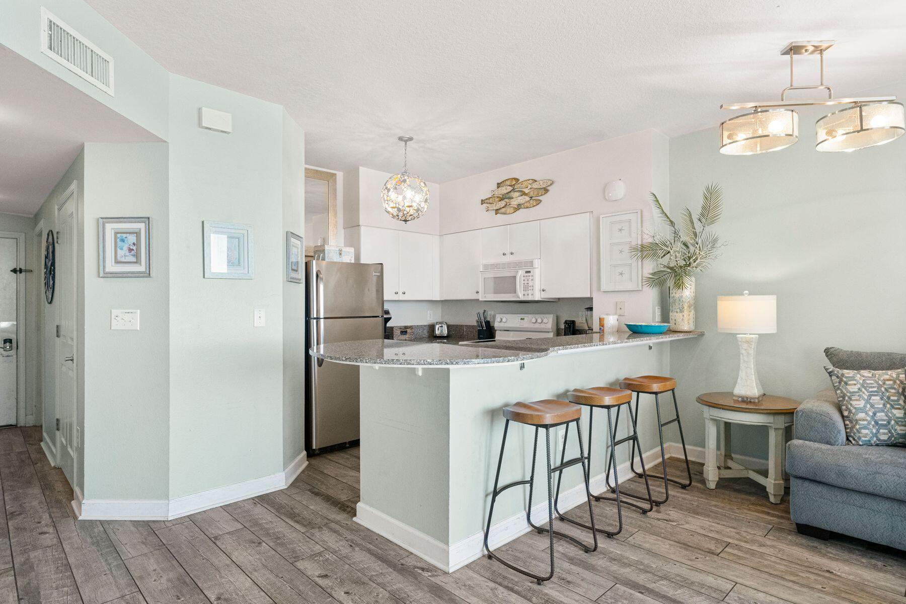 SHORES OF PANAMA - Residential