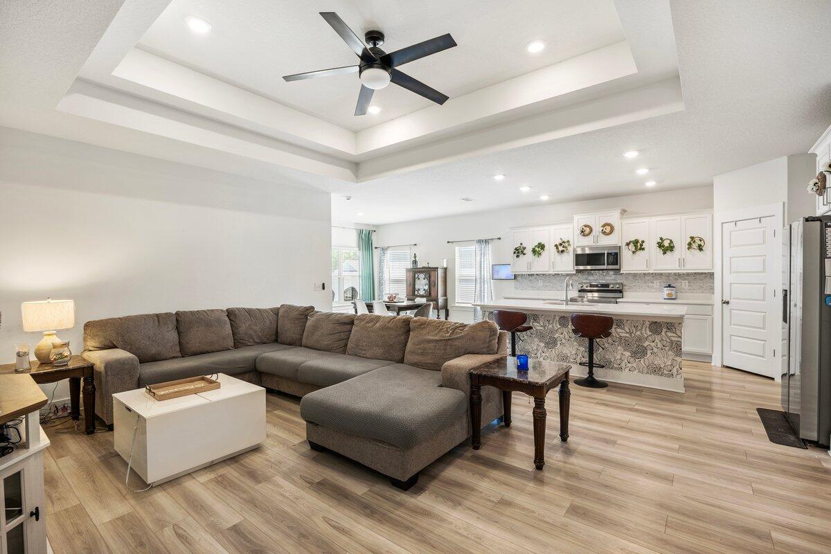 MAGNOLIA CREEK - Residential