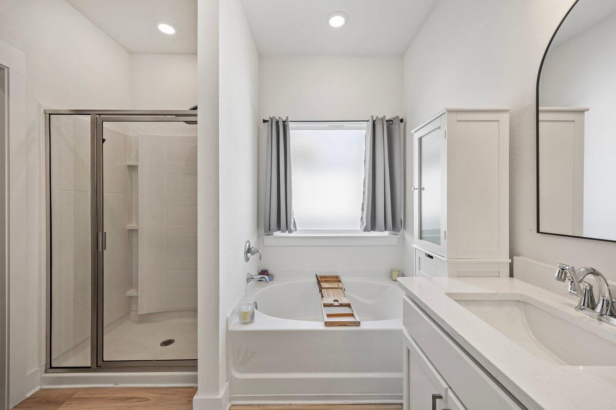 MAGNOLIA CREEK - Residential