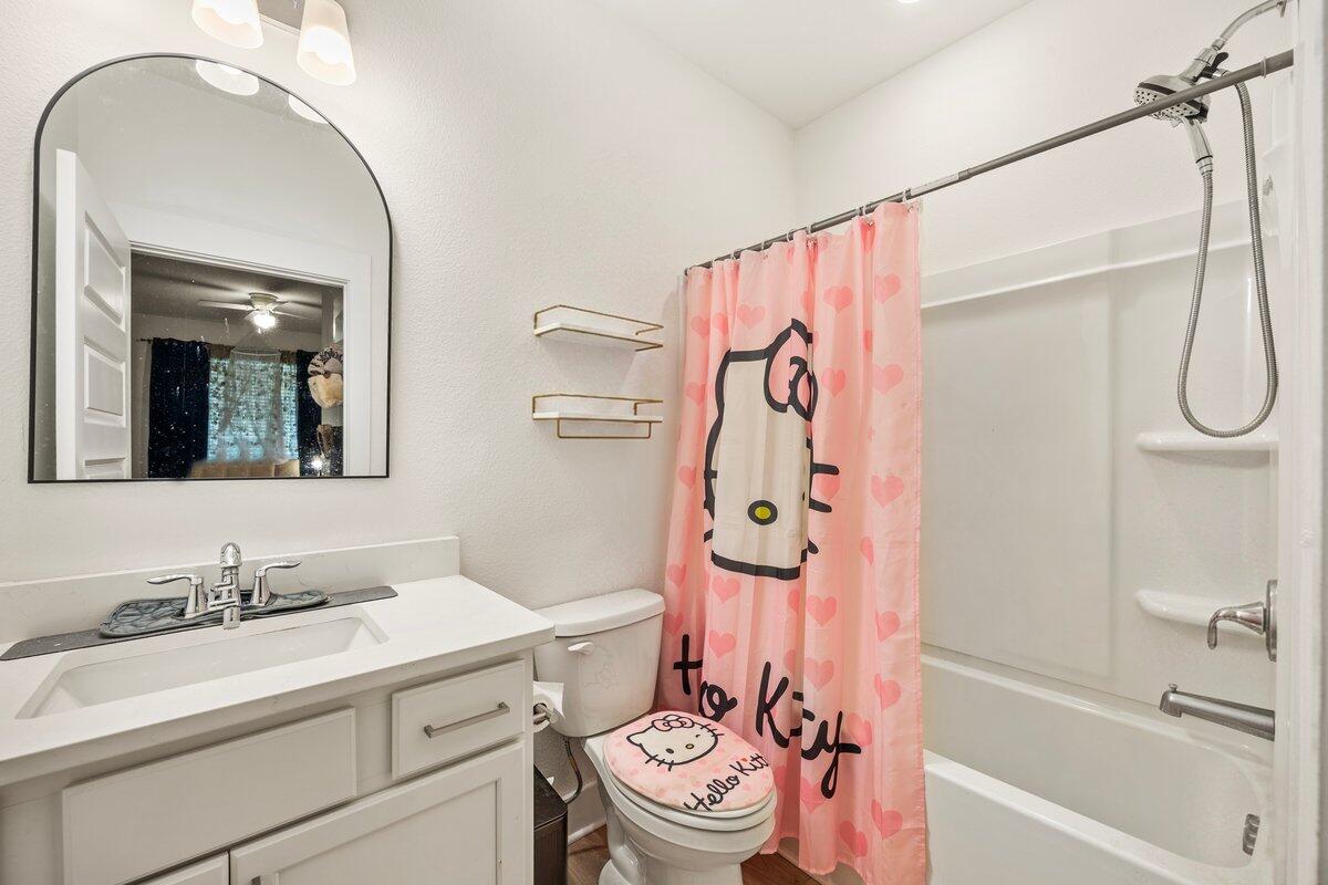 MAGNOLIA CREEK - Residential