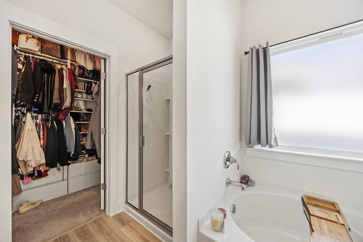 MAGNOLIA CREEK - Residential