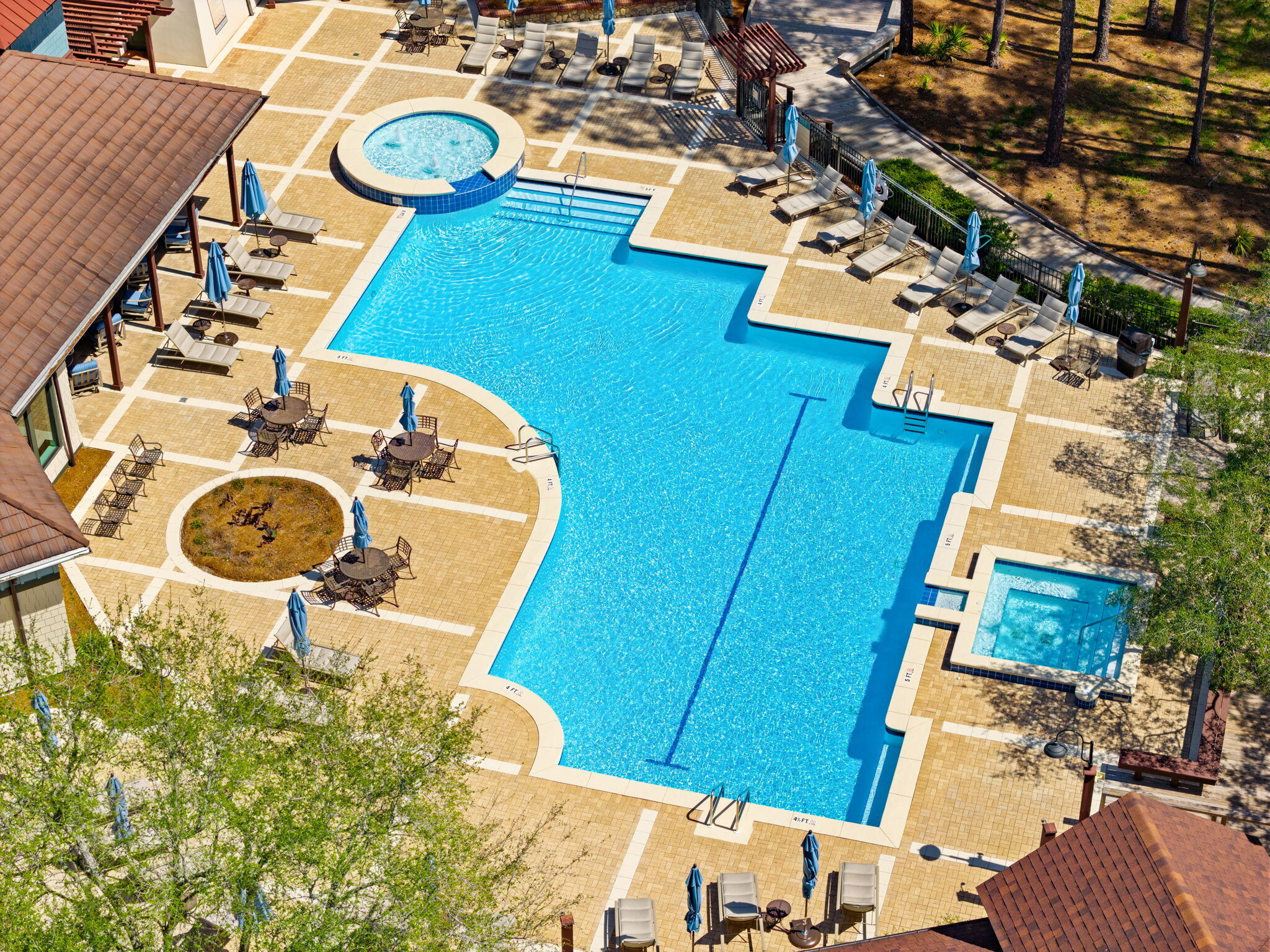 WILD HERON - CLUBSIDE - Residential