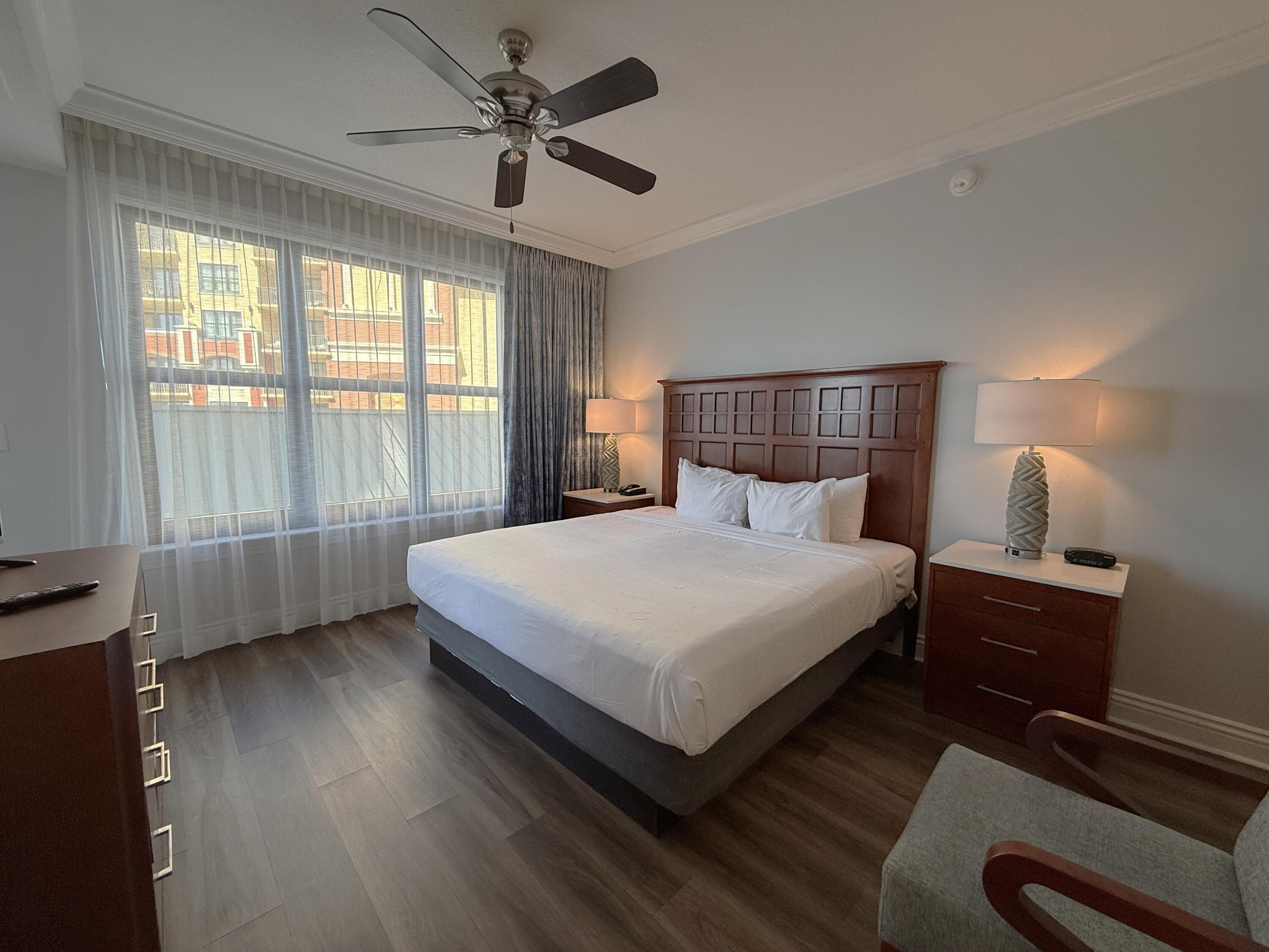 EMERALD GRANDE - Residential