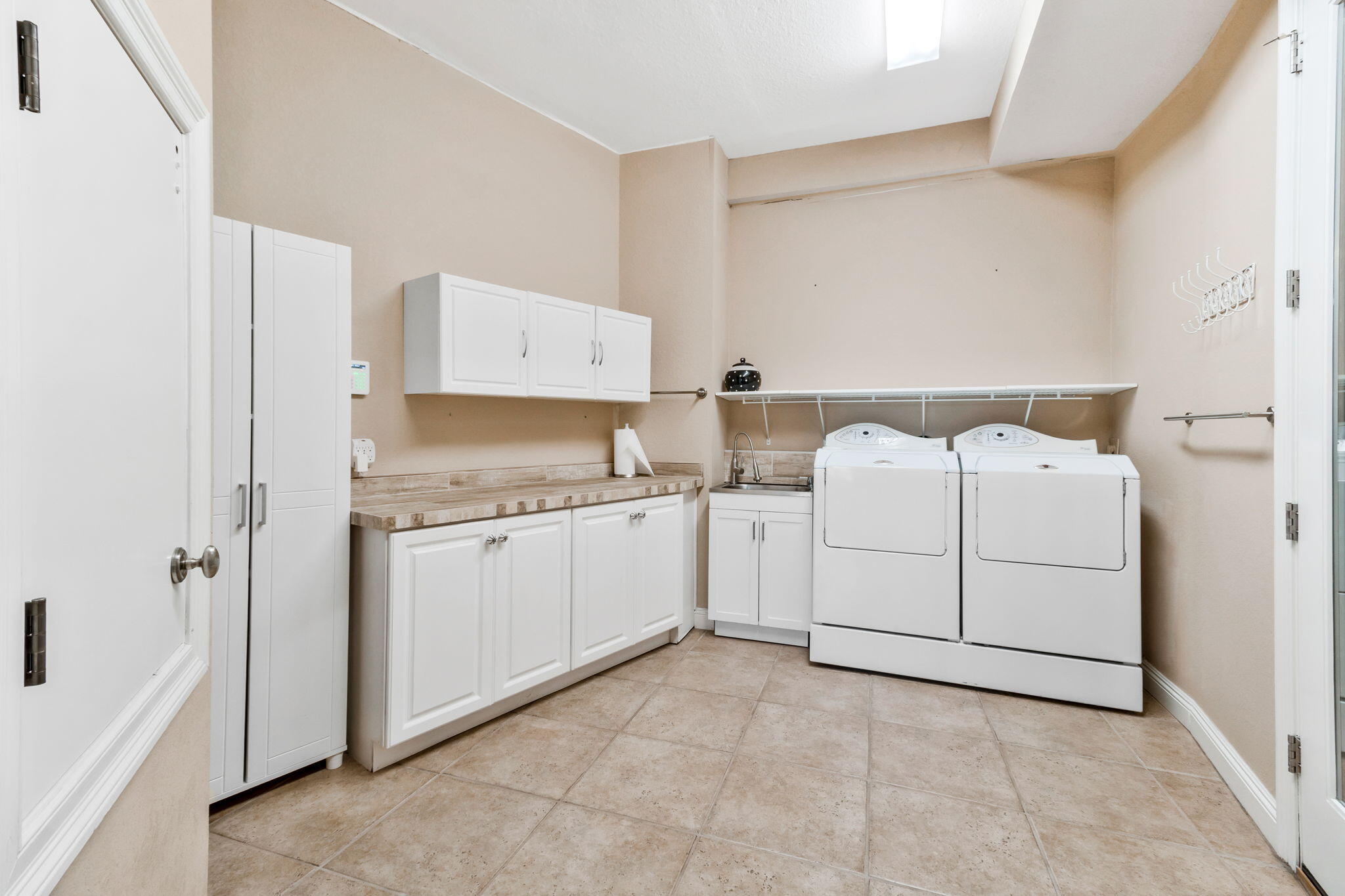 DEER POINT COVE - Residential