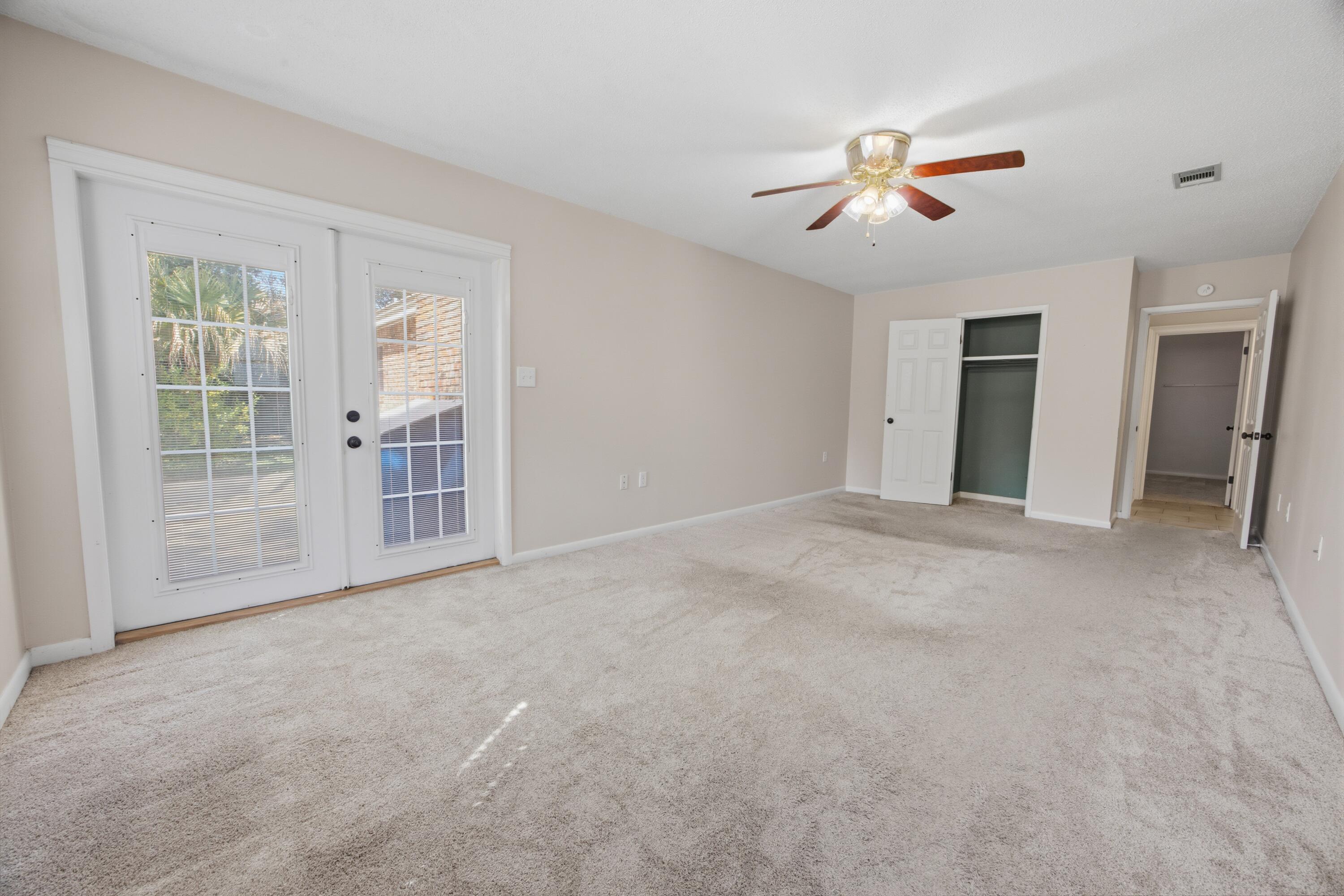 LAKE LORRAINE ESTATES 1 - Residential