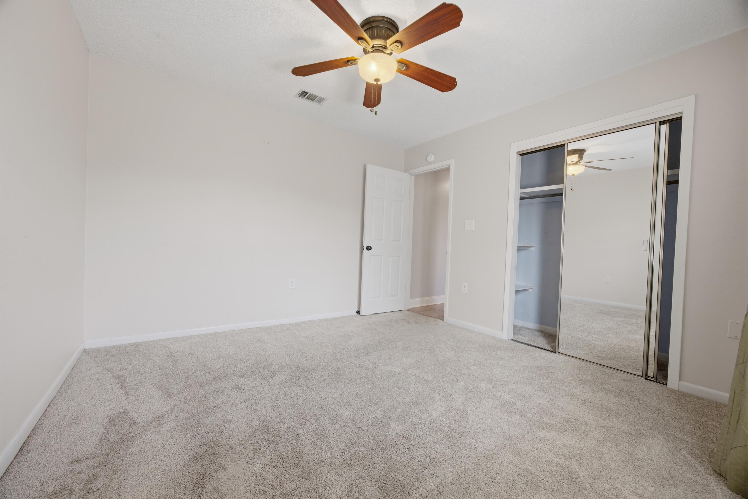 LAKE LORRAINE ESTATES 1 - Residential